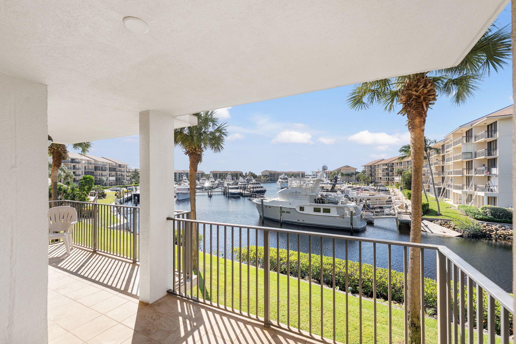 MARINA AT THE BLUFFS COND - Residential