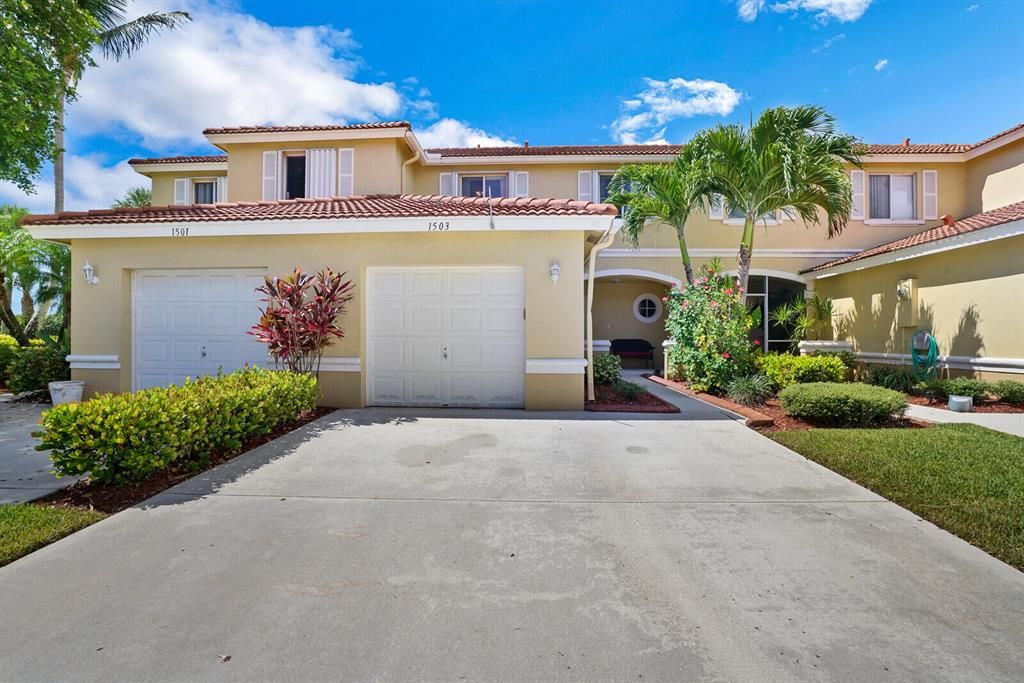 Photo of 1503 Arezzo Circle Cir, Boynton Beach, FL 33436 (MLS # R10819074)