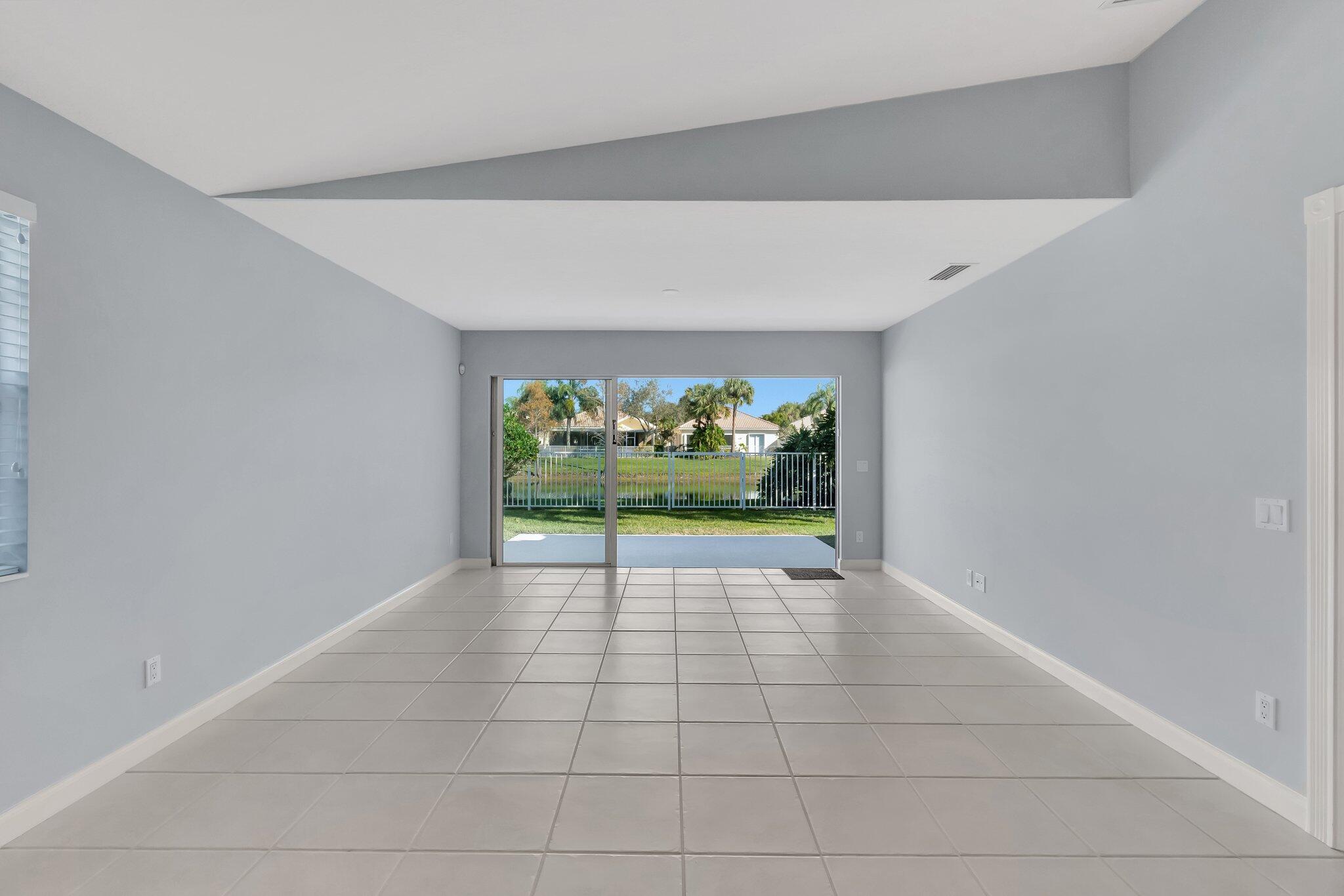 VILLAGEWALK OF WELLINGTON 1 - Residential