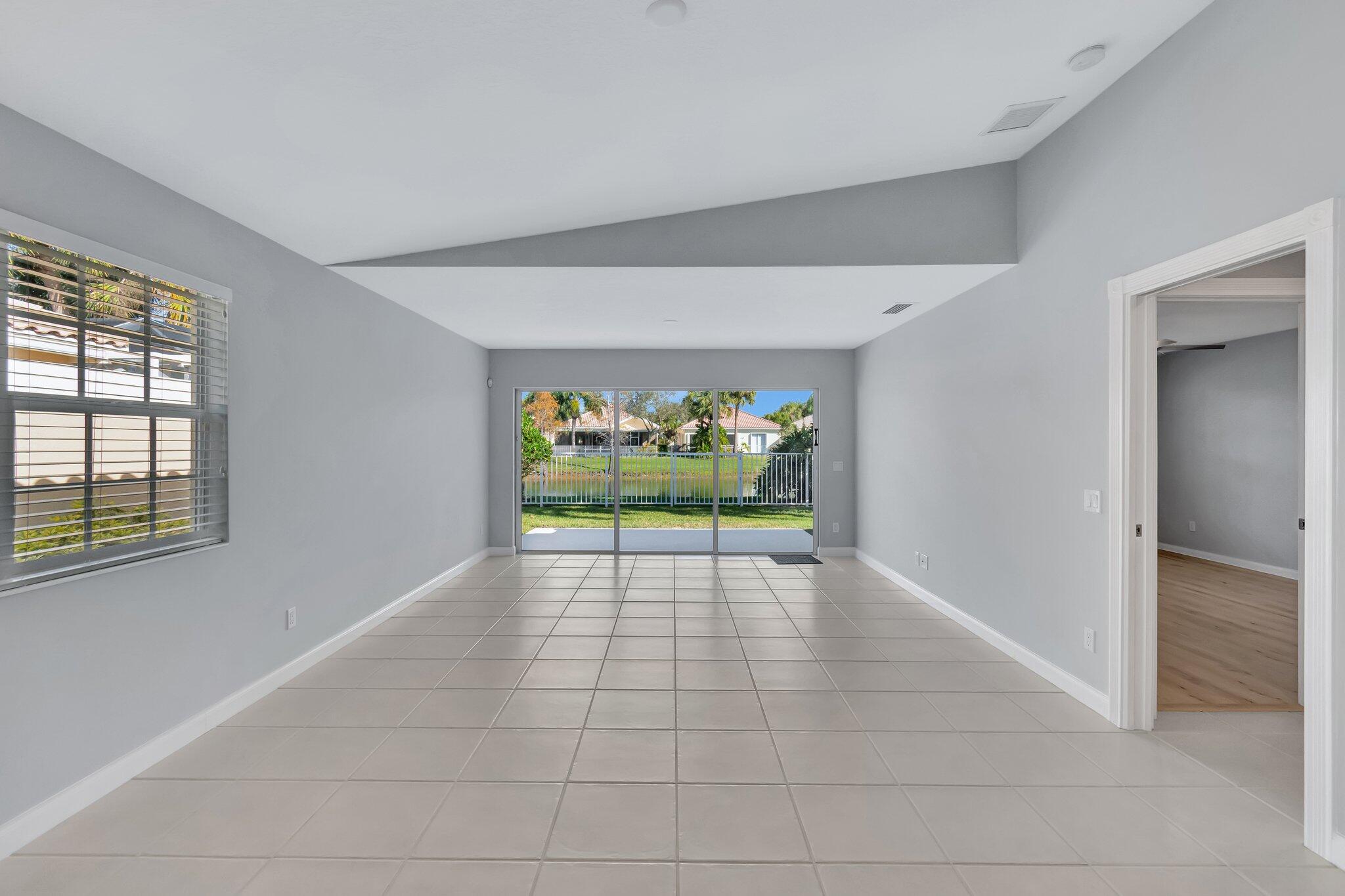 VILLAGEWALK OF WELLINGTON 1 - Residential