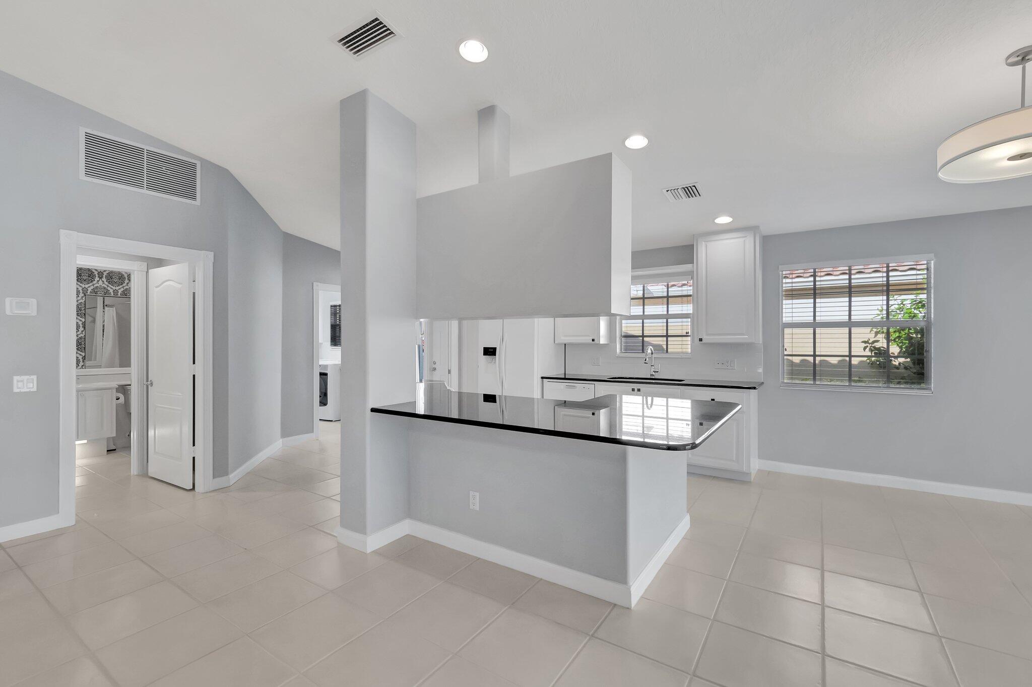 VILLAGEWALK OF WELLINGTON 1 - Residential