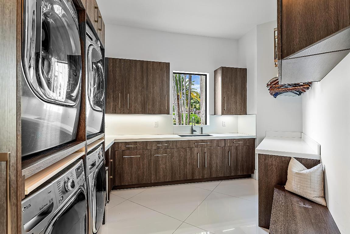 ST ANDREWS COUNTRY CLUB - Residential