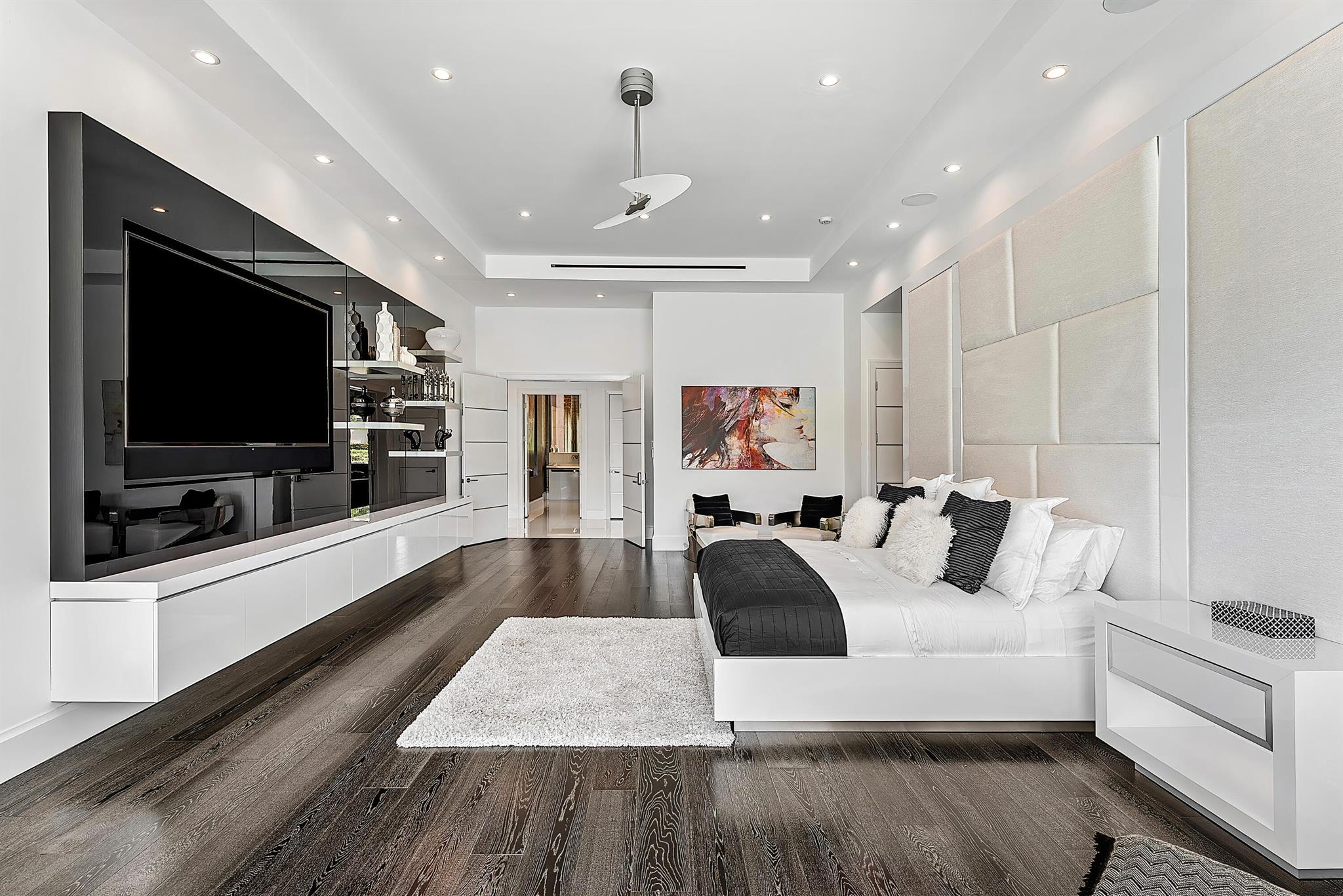 ST ANDREWS COUNTRY CLUB - Residential