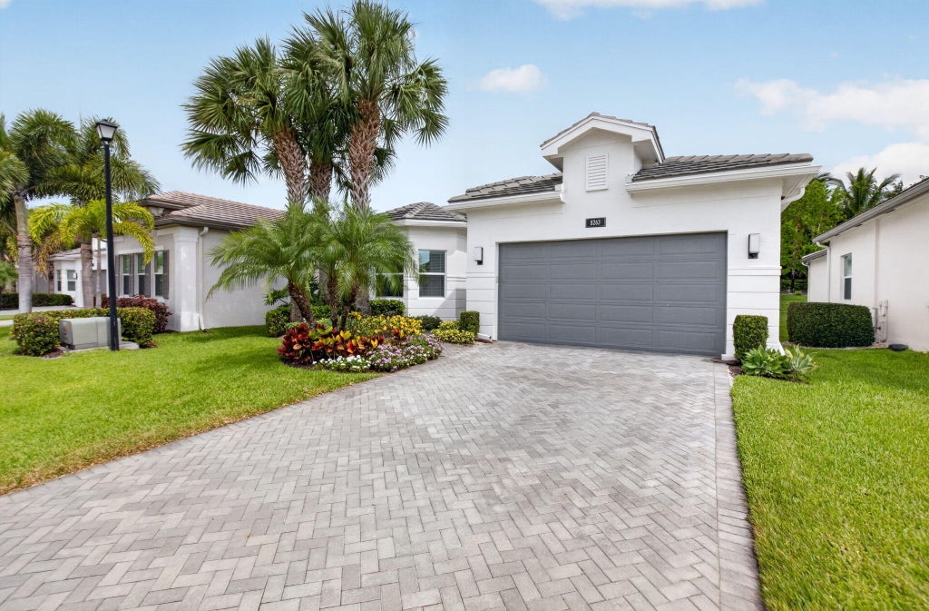 Photo of 8263 Arabian Range Road, Boynton Beach, FL 33473 (MLS # B26031469)