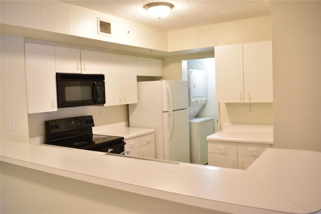 Photo of 2600 S University Drive #111, Davie, FL 33328 (MLS # F10492630)