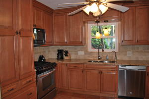 YACHT HARBOR EST - Residential Lease