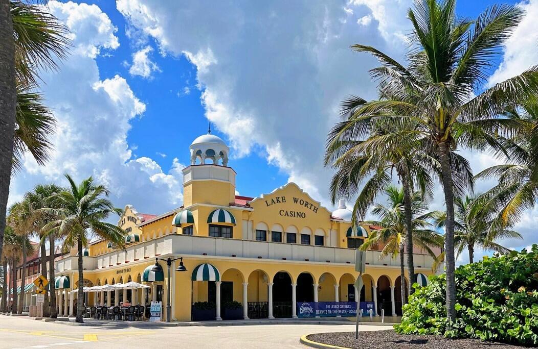 COURTYARD CONDO - Residential Lease