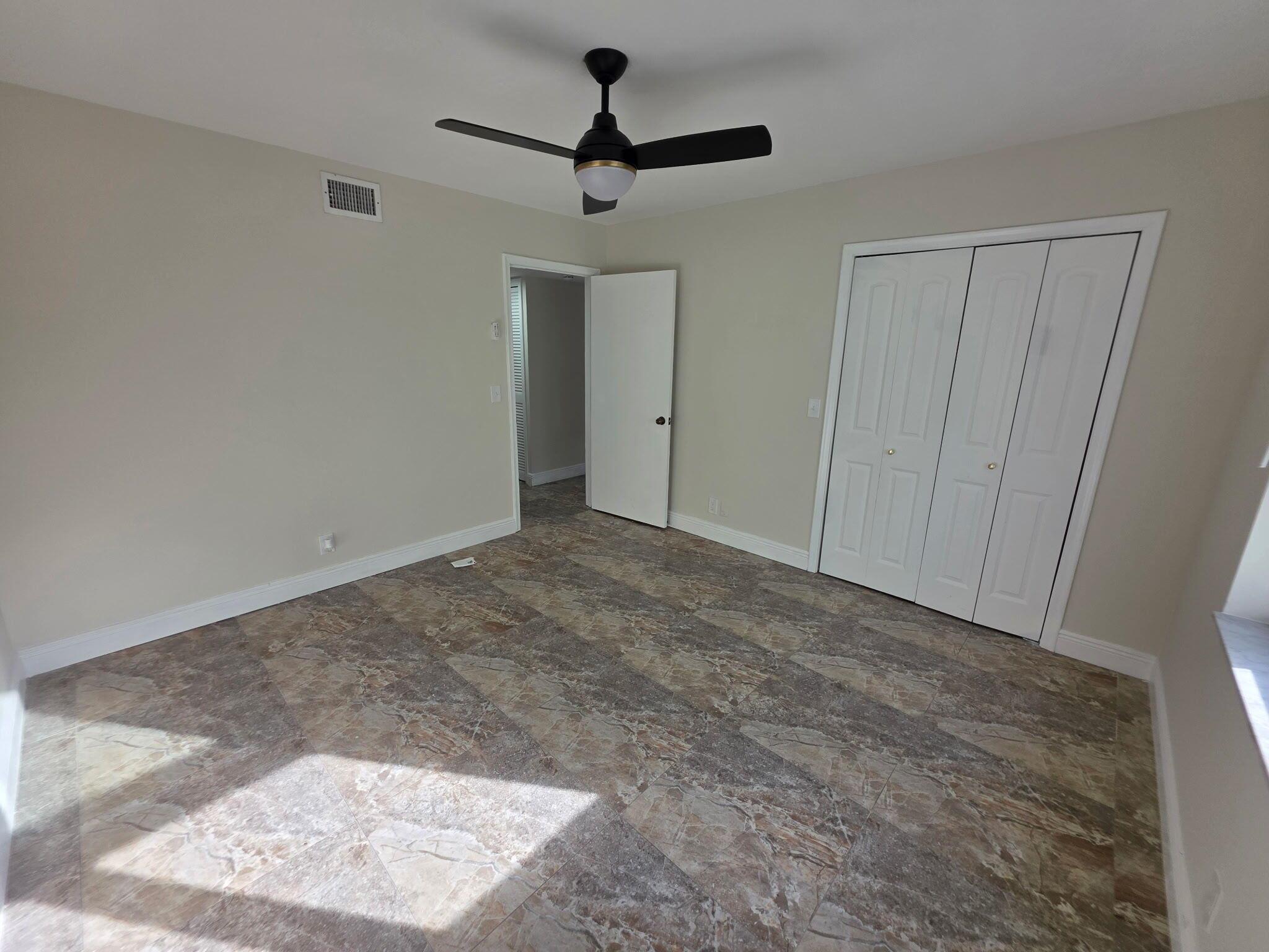 COURTYARD CONDO - Residential Lease