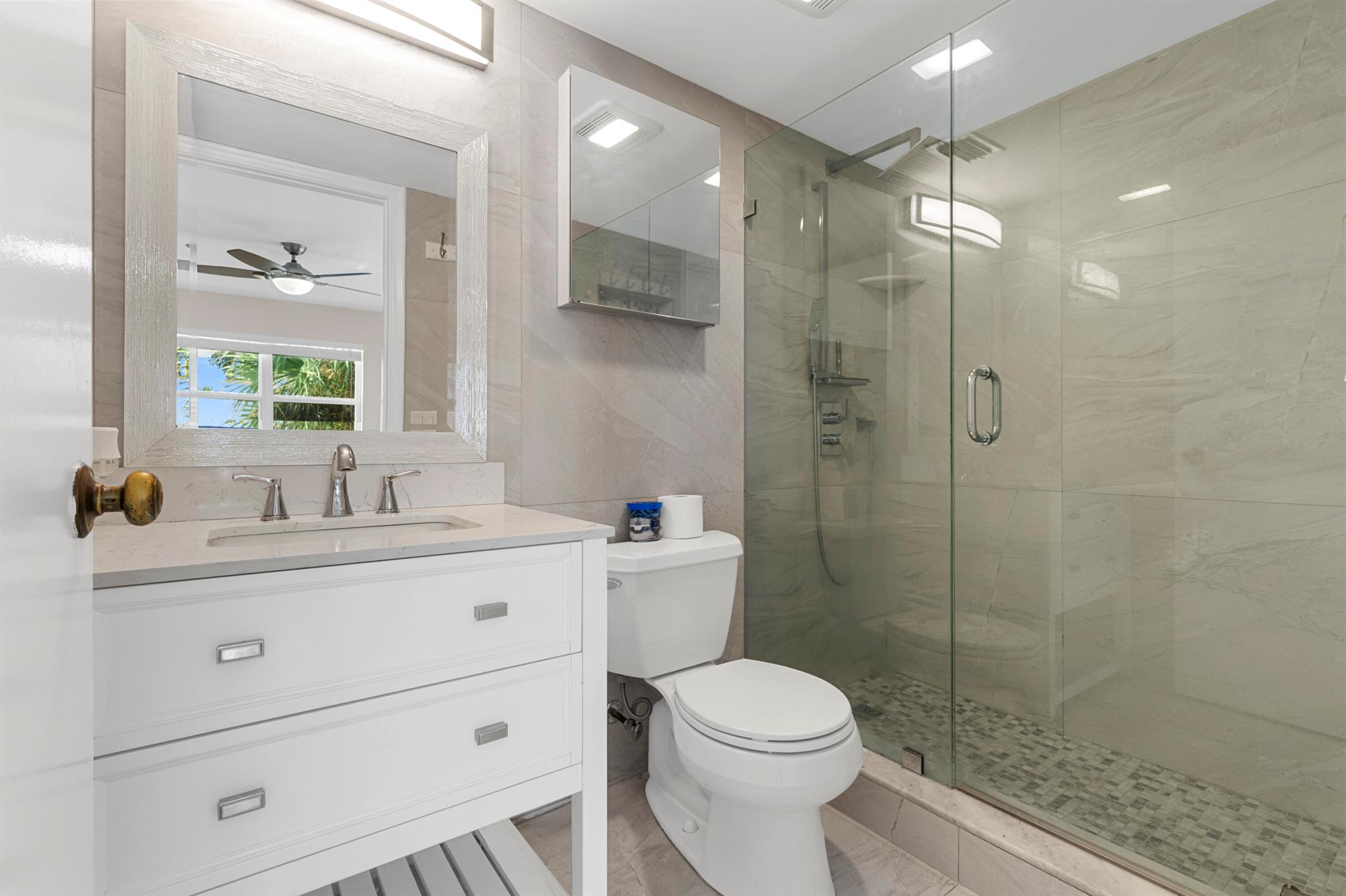 COURTYARD CONDO - Residential Lease