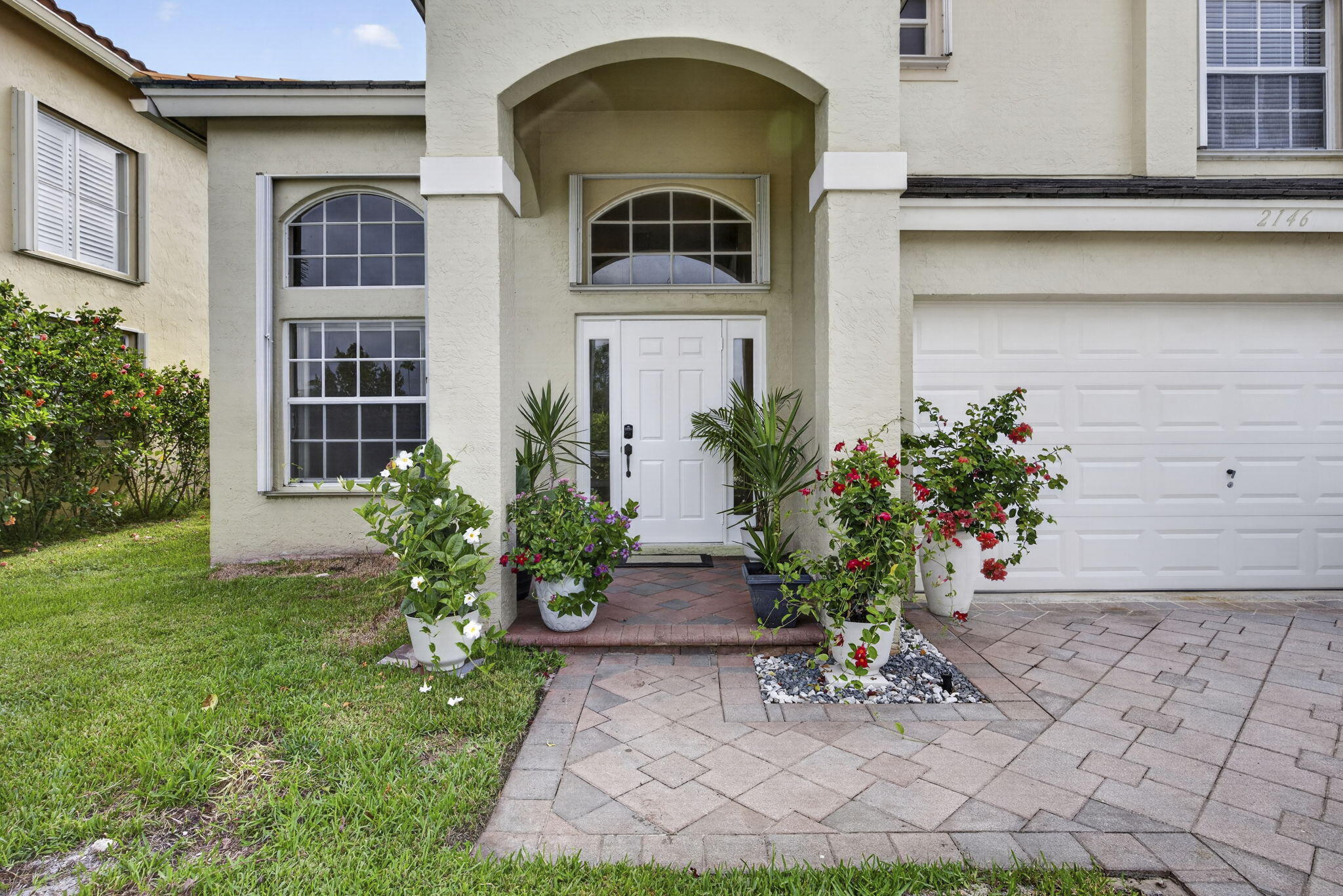 2146 COUNTRY GOLF Drive