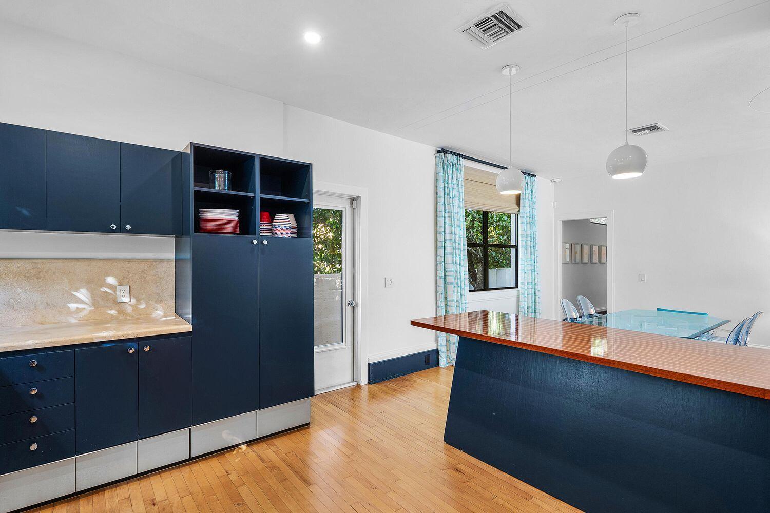 ROYAL PARK - Residential