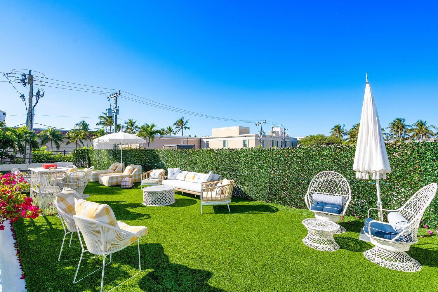 162 Peruvian Avenue