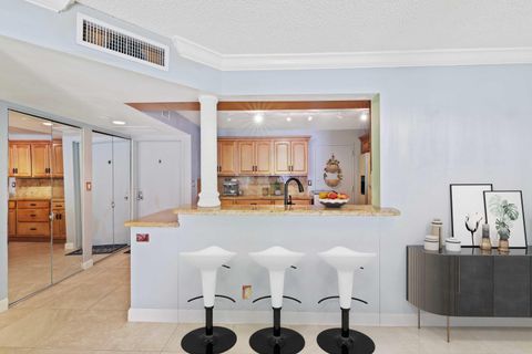 Tiny photo for 1147 Hillsboro Mile #309, Hillsboro Beach, FL 33062 (MLS # R11096177)