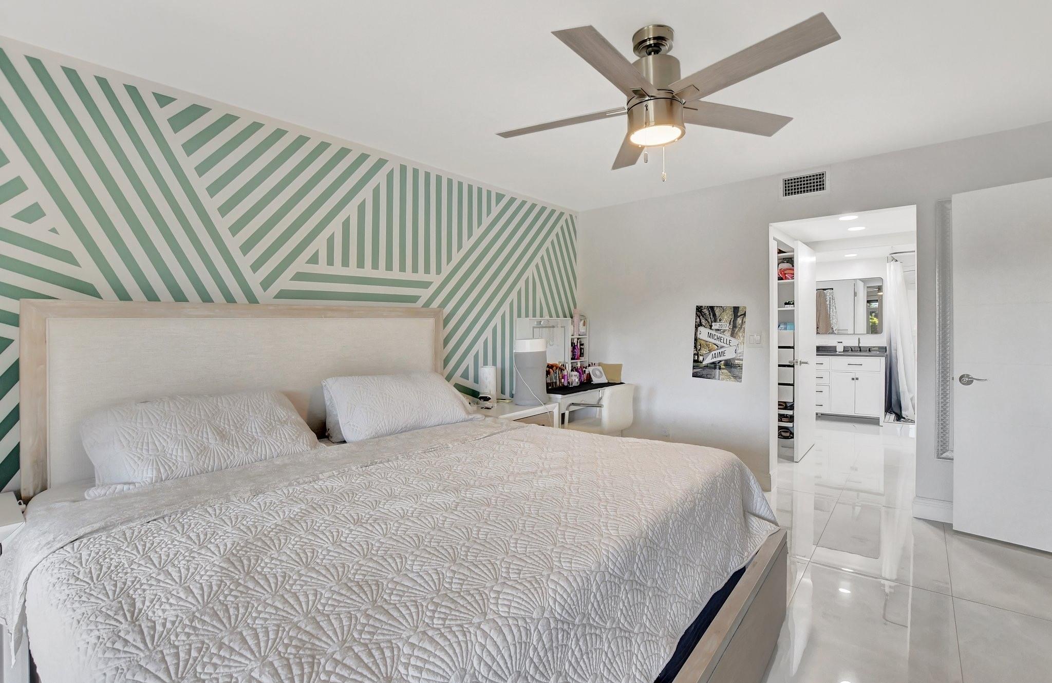 VILLAGE AT BOCA RIO PH 1 - Residential