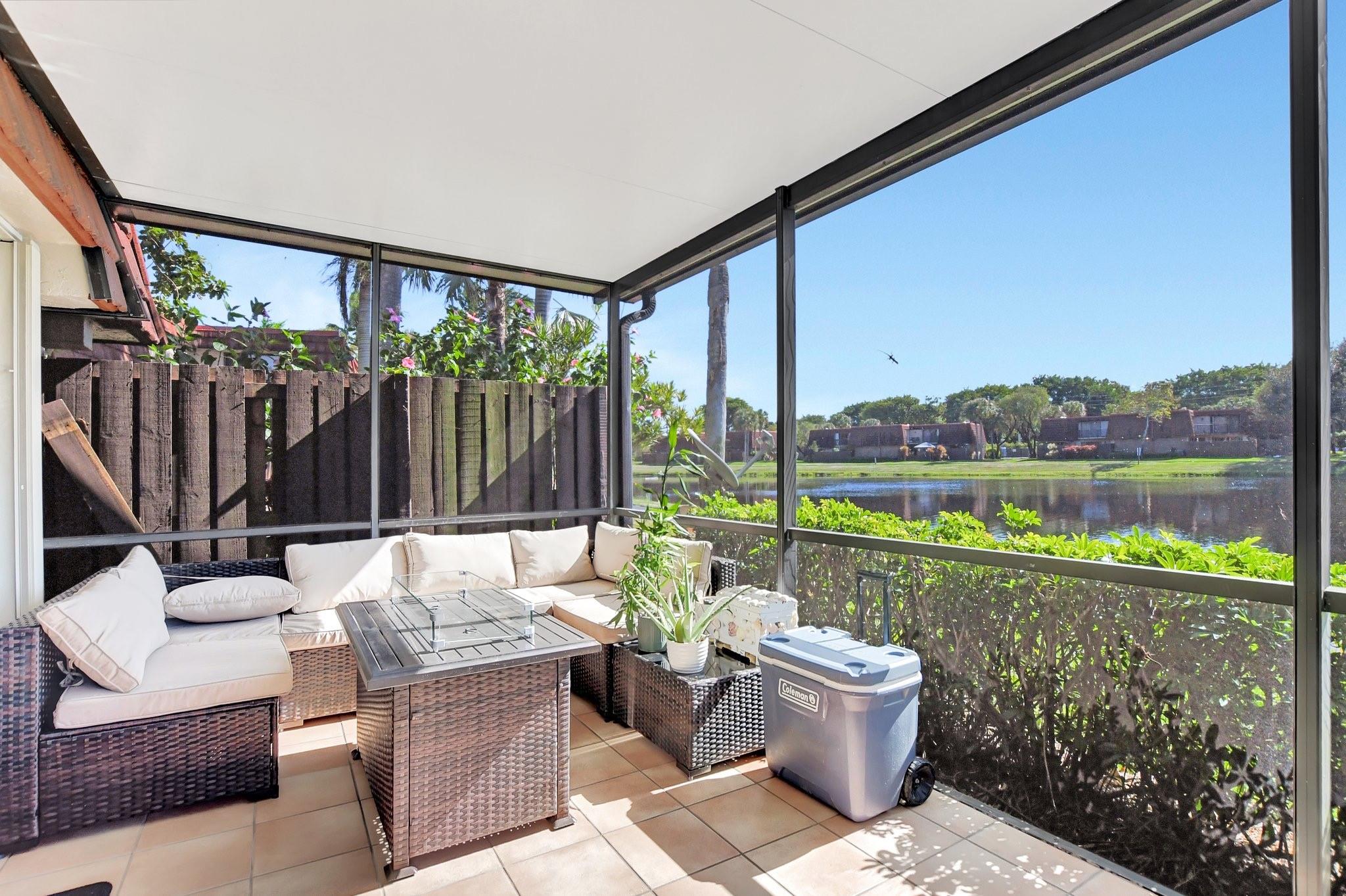 VILLAGE AT BOCA RIO PH 1 - Residential