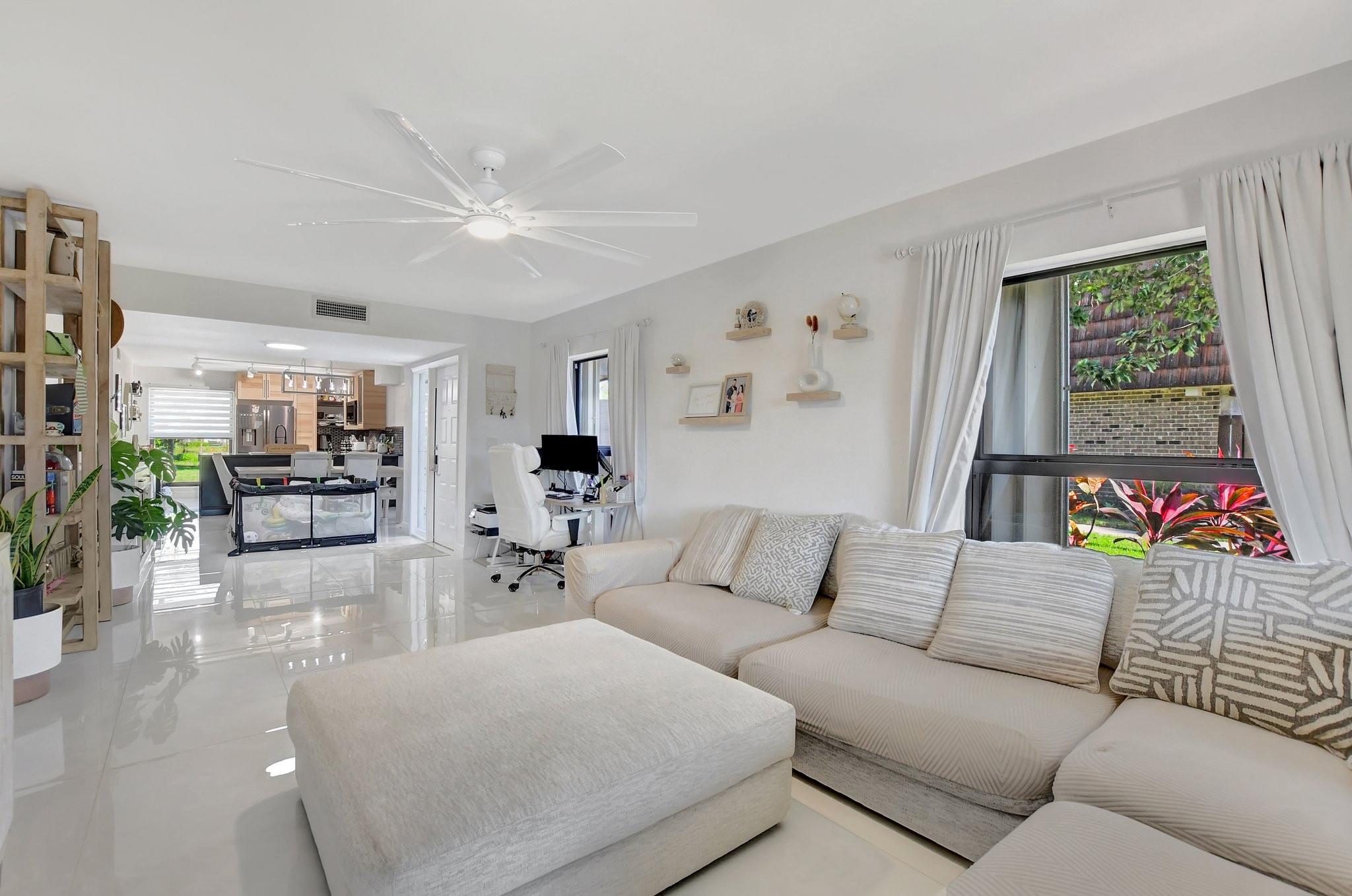 VILLAGE AT BOCA RIO PH 1 - Residential