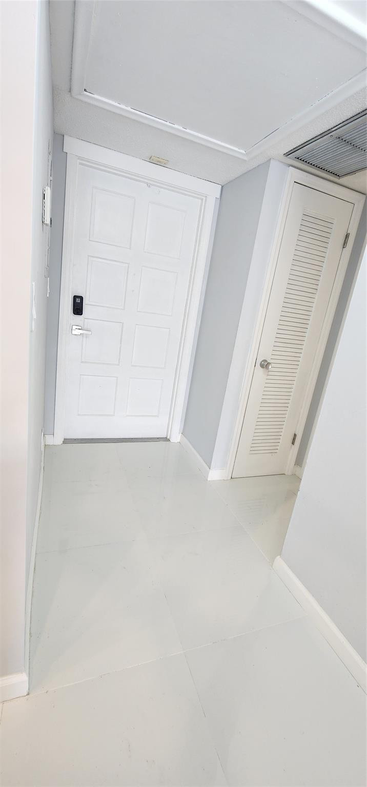 PALM AIRE COUNTRY CLUB - Residential