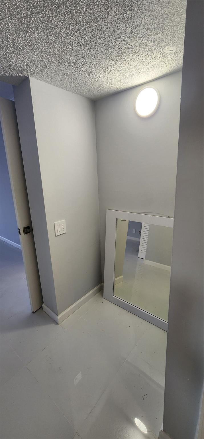 PALM AIRE COUNTRY CLUB - Residential