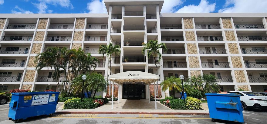 Spacious Remodel  Balcony/Sunroom enclosed for additional living space.  New & Beautiful Sparkling Shiny White Porcelain Tile Floor, New Cabinets, White Quartz Countertops. leading to a magnificent view overlooking Water/Fountain  Large bedroom with walk in closet.  , For the family Attached /side of building  pool and club house also walking distance to the Golf course  . Washer and dryer next to the apartment. . New modern shower with contemporary tile throughout.. Glass shelving for contemporary kitchen display Conveniently Pools/Golf/Tennis/Clubhouses, Publix, Harrah's Casino ,TOPGOLF