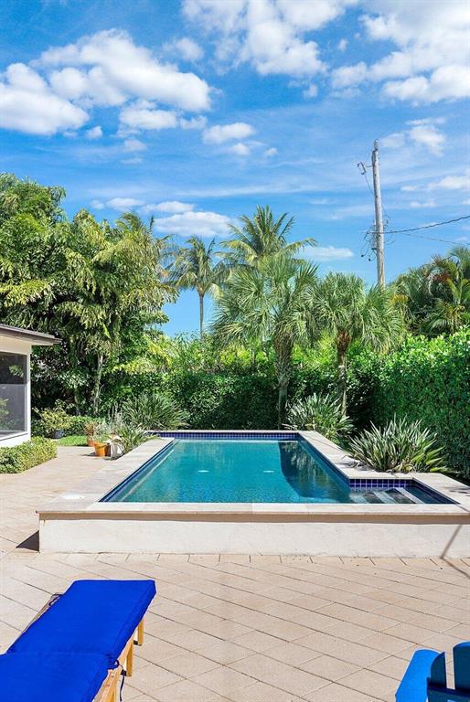 ELLAMAR - Residential