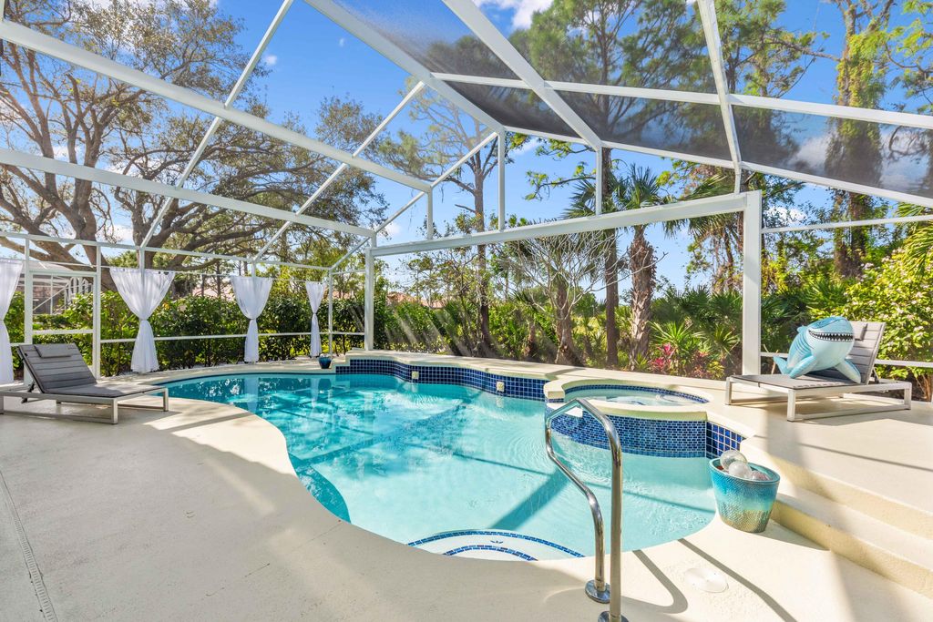 Photo of 7140 SE Twin Oaks Circle, Stuart, FL 34997 (MLS # R10958871)