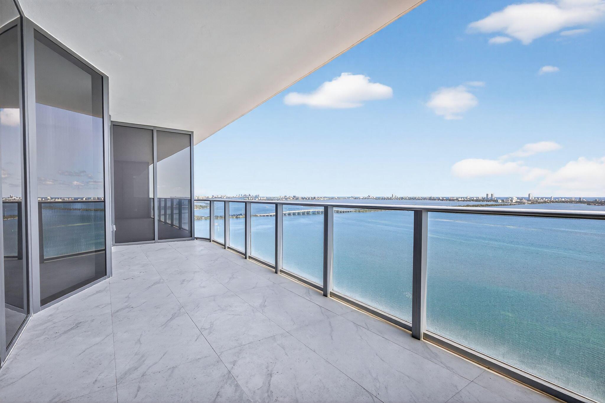 SHORELAWN - Residential Lease