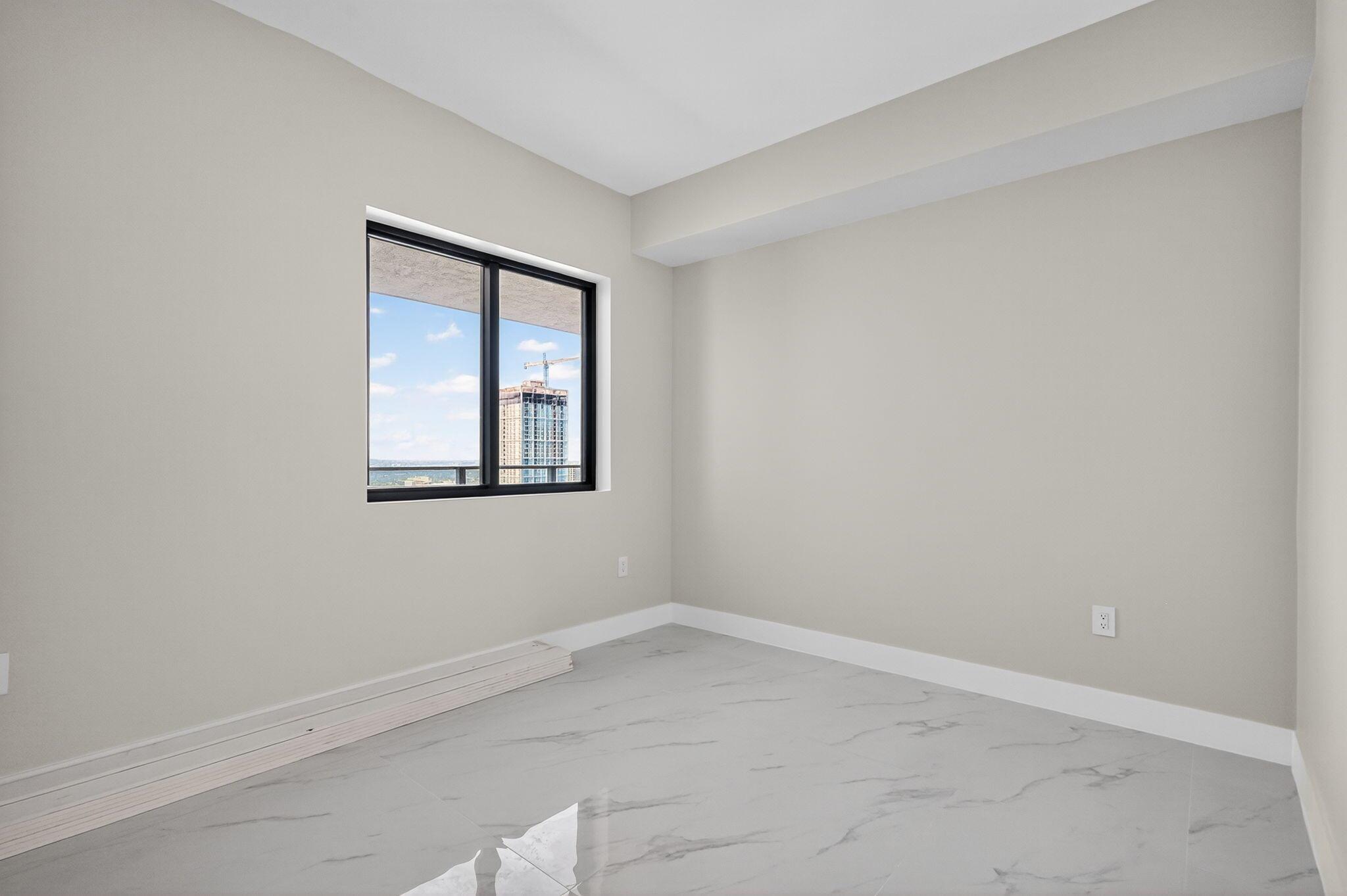 SHORELAWN - Residential Lease