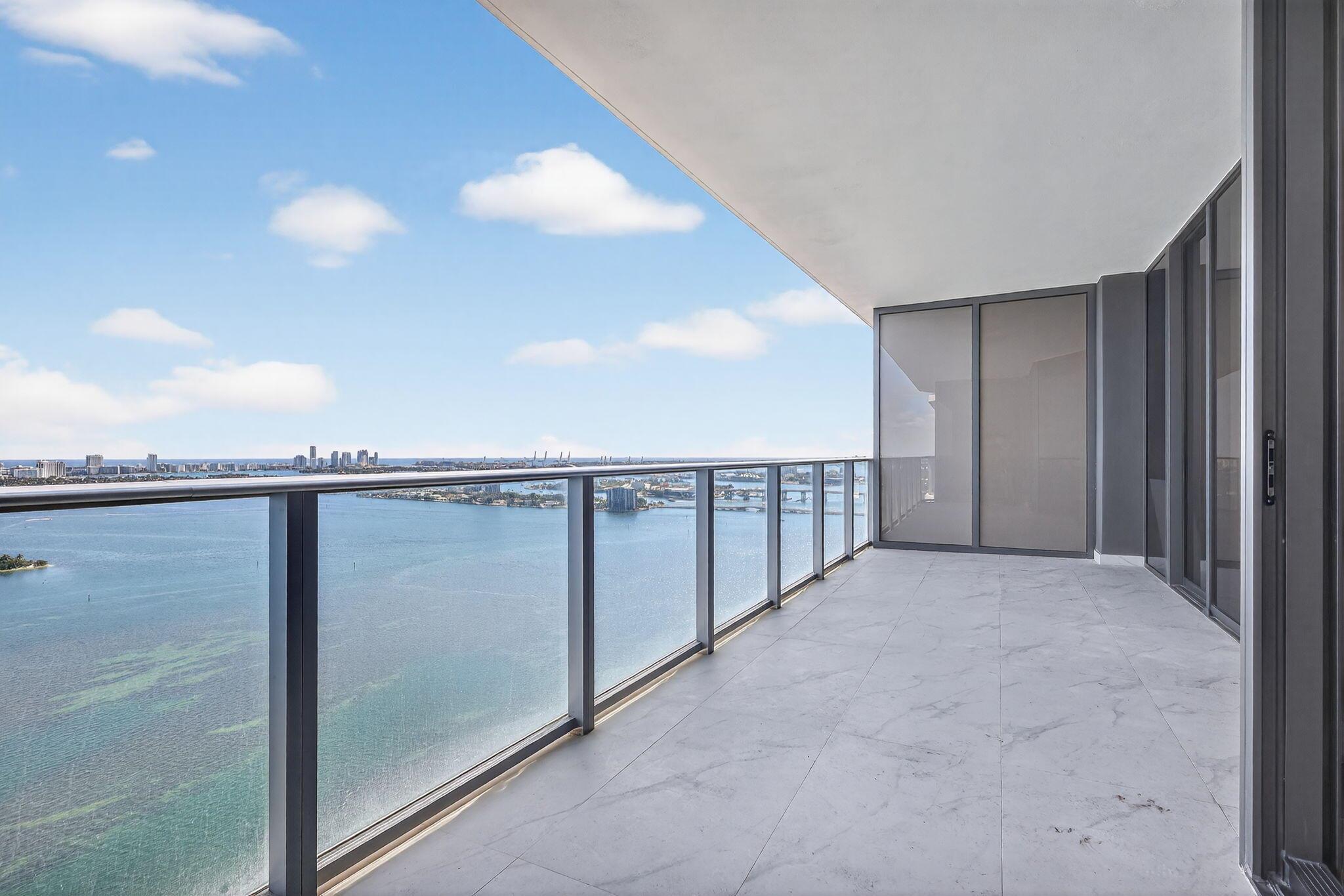 SHORELAWN - Residential Lease