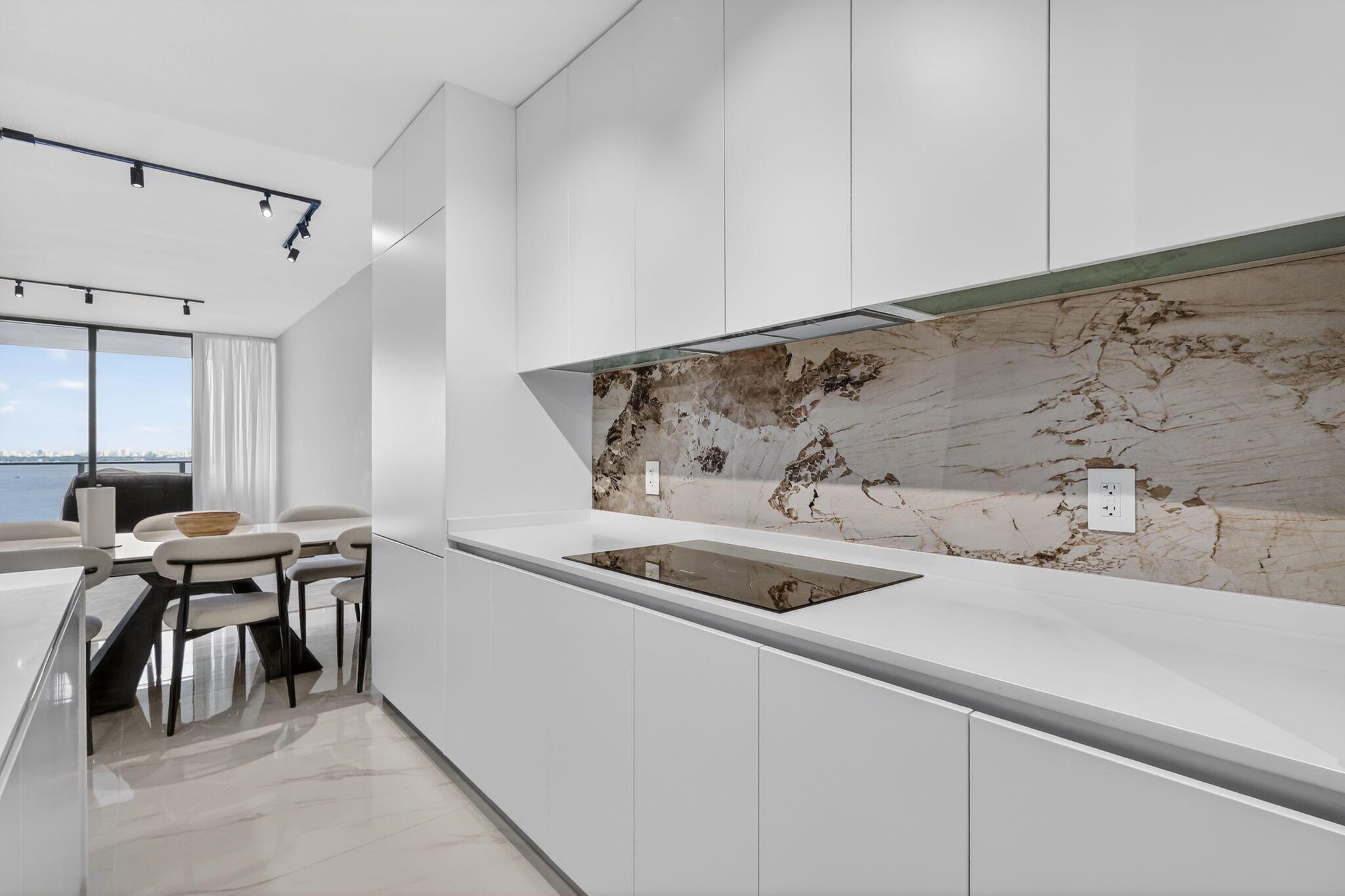 700 NE 23rd Street 2006