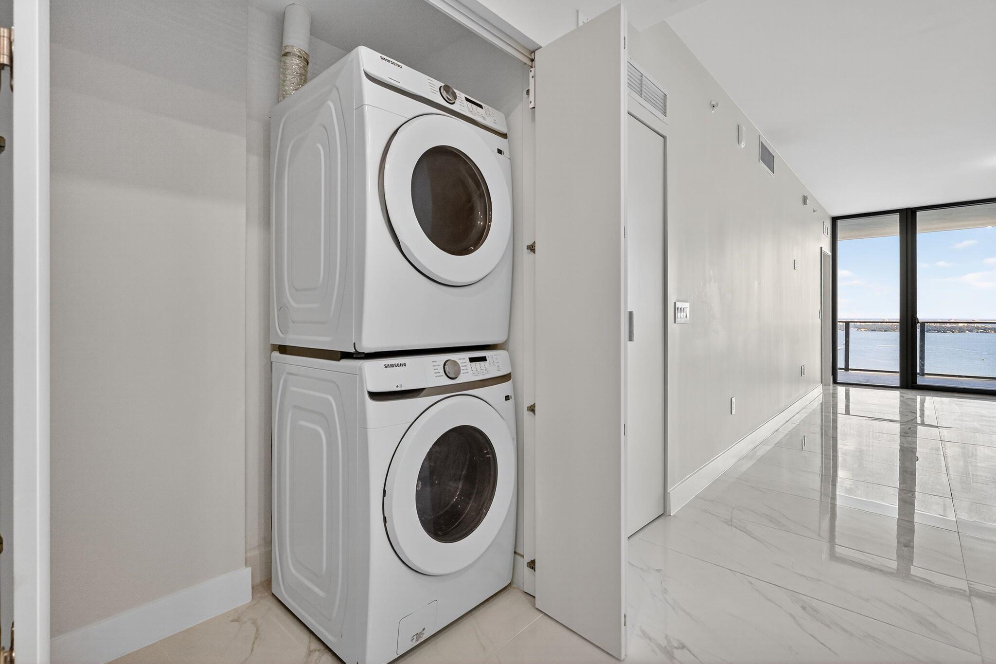SHORELAWN - Residential Lease