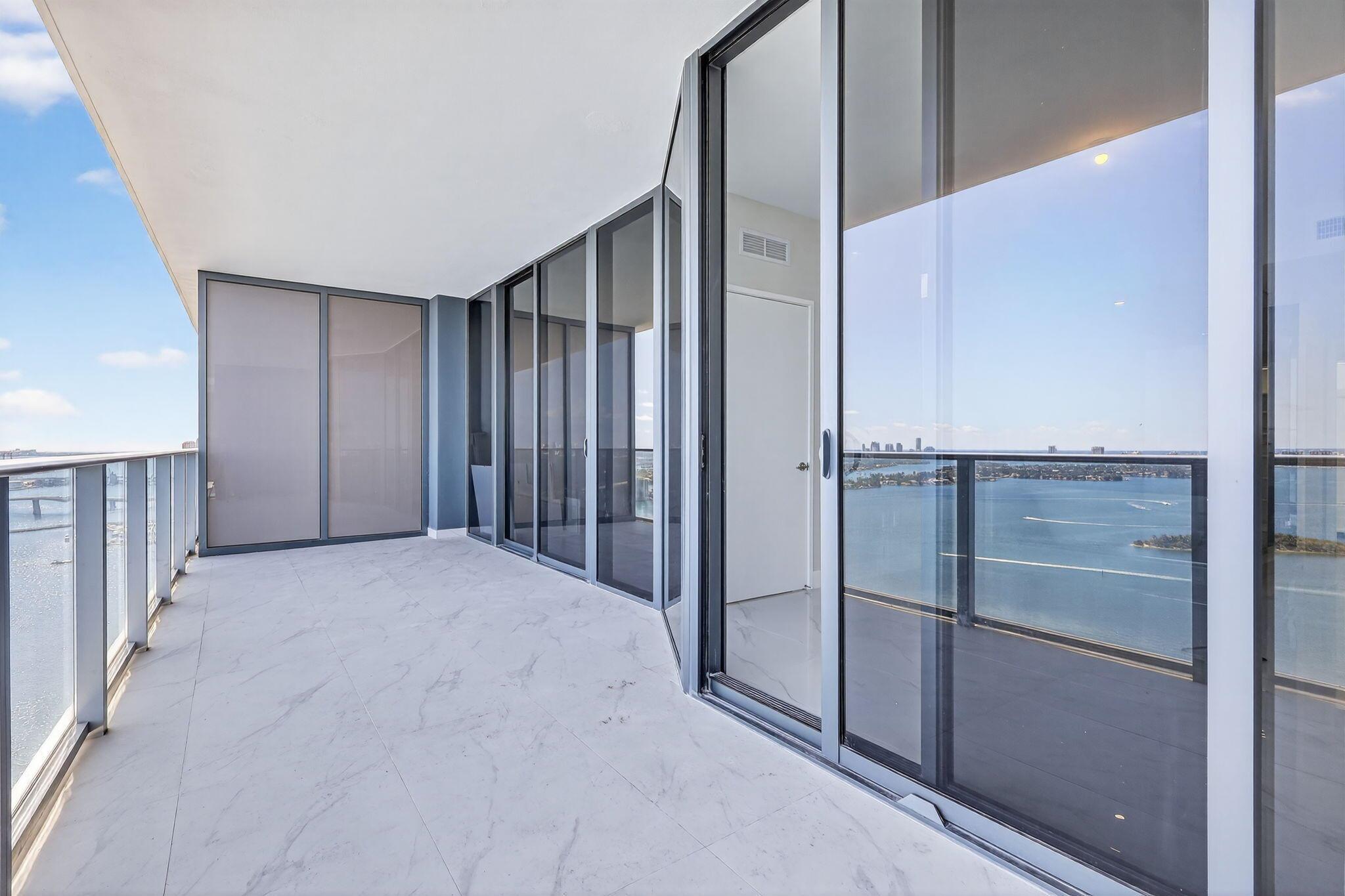SHORELAWN - Residential Lease