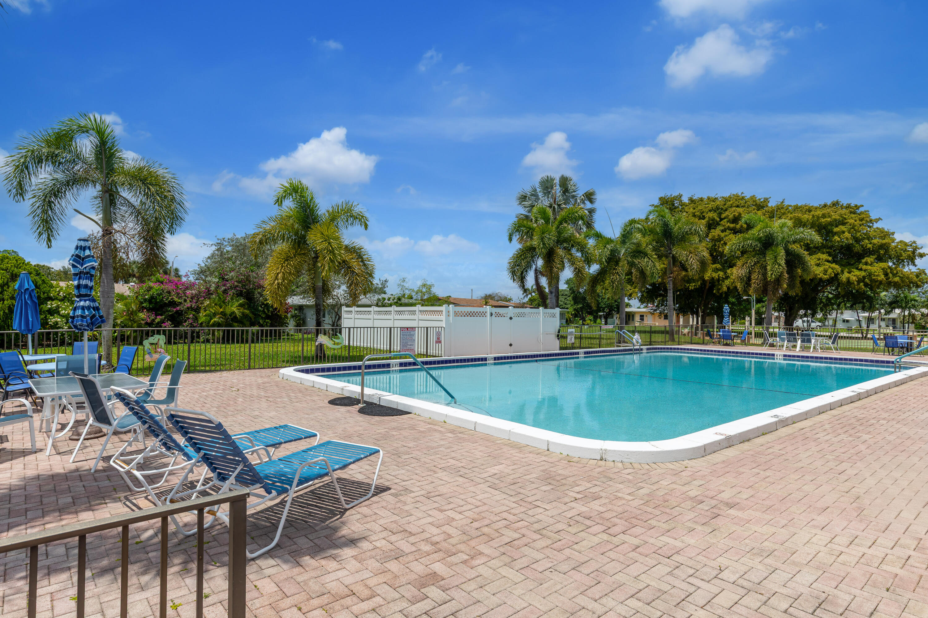 MAINLANDS OF TAMARAC LAKES - Residential