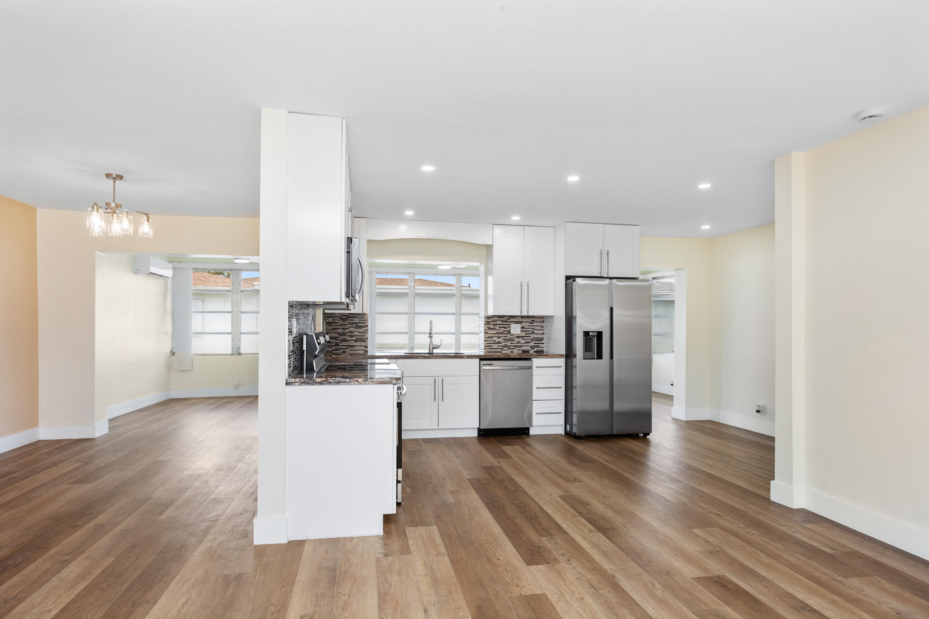 MAINLANDS OF TAMARAC LAKES - Residential