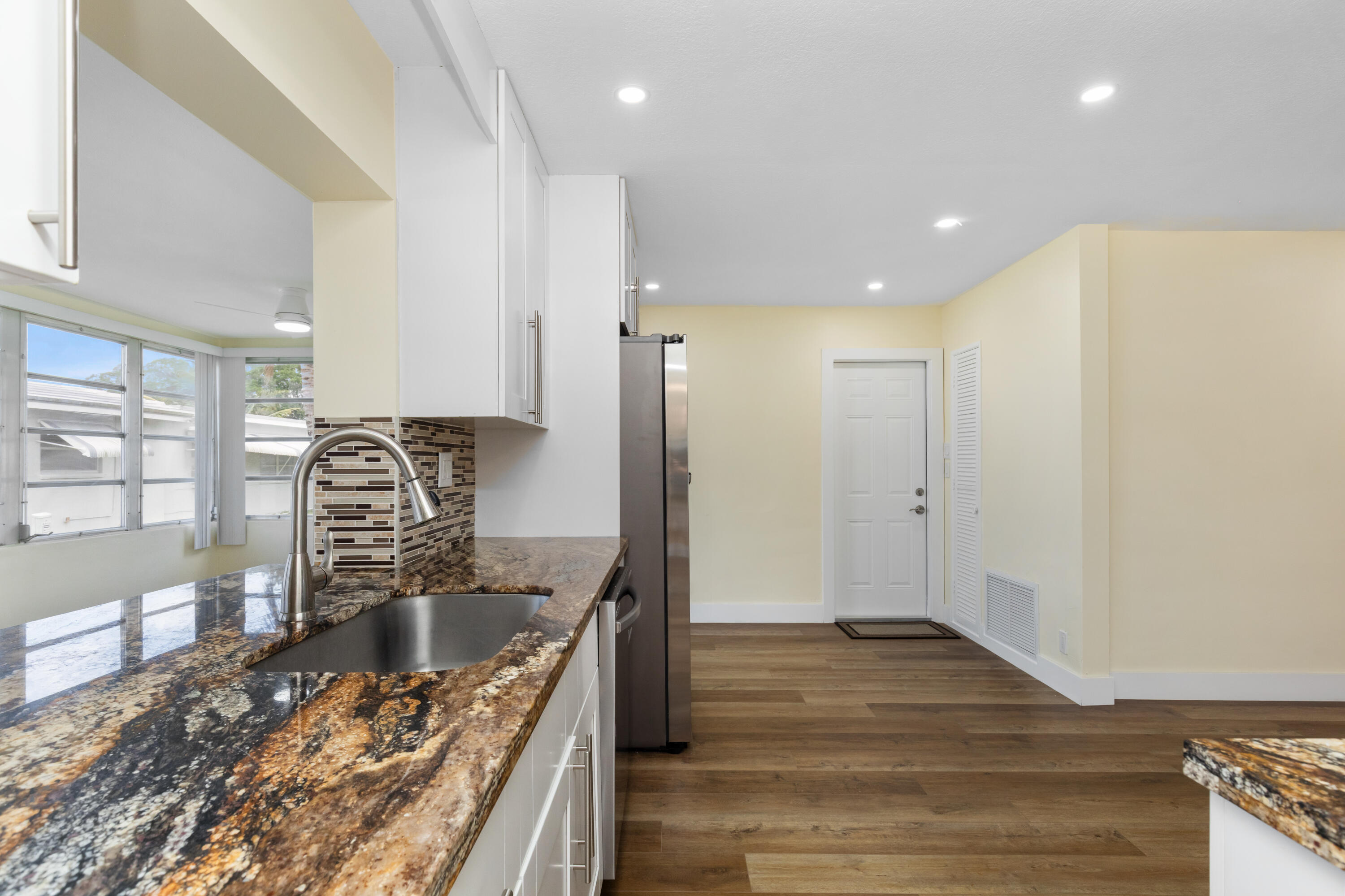 MAINLANDS OF TAMARAC LAKES - Residential