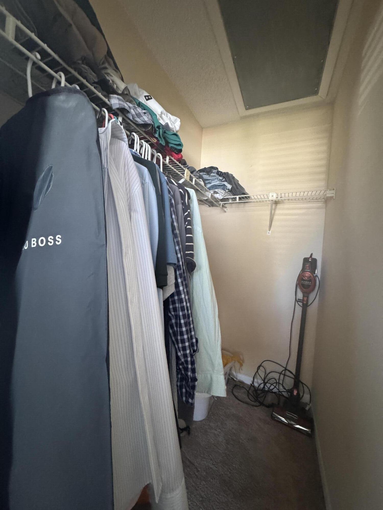 Edge water townhomes - Residential