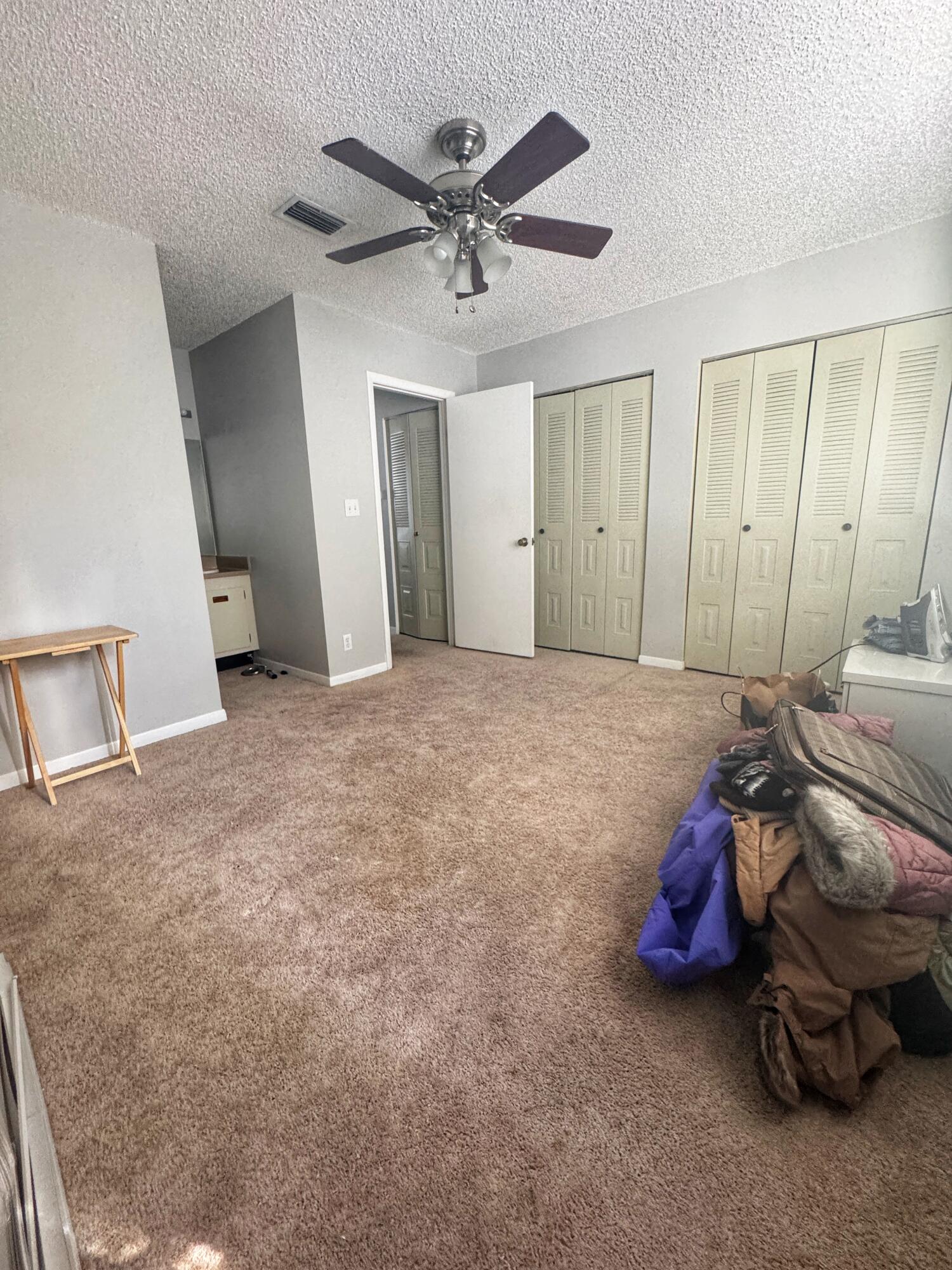 Edge water townhomes - Residential