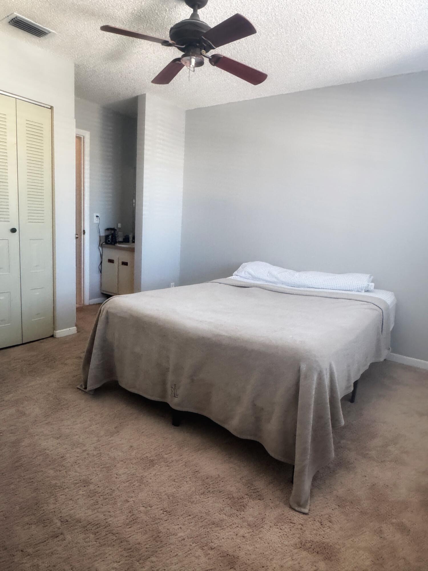 Edge water townhomes - Residential