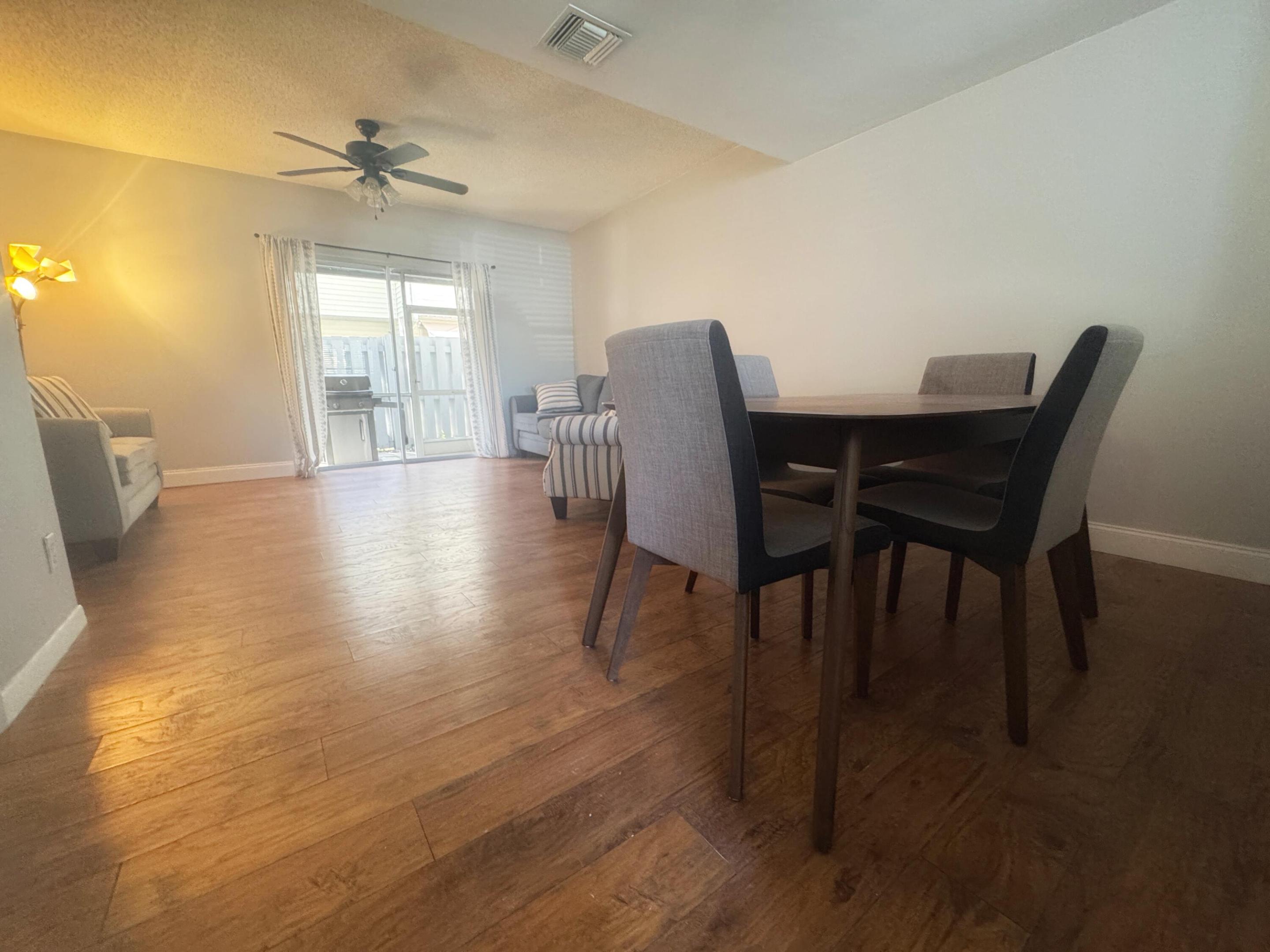 Edge water townhomes - Residential