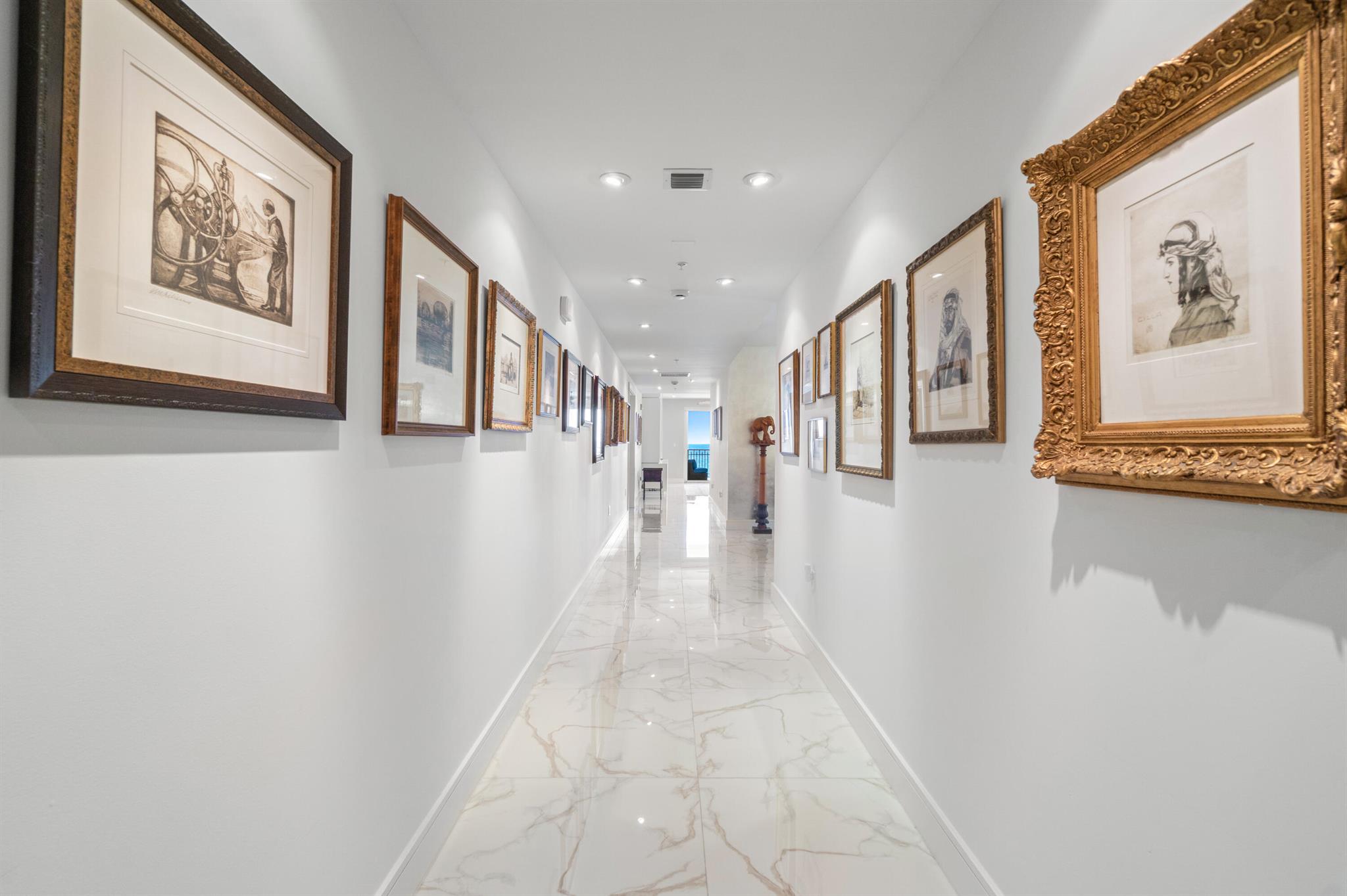 DOLCE VITA CONDO - Residential