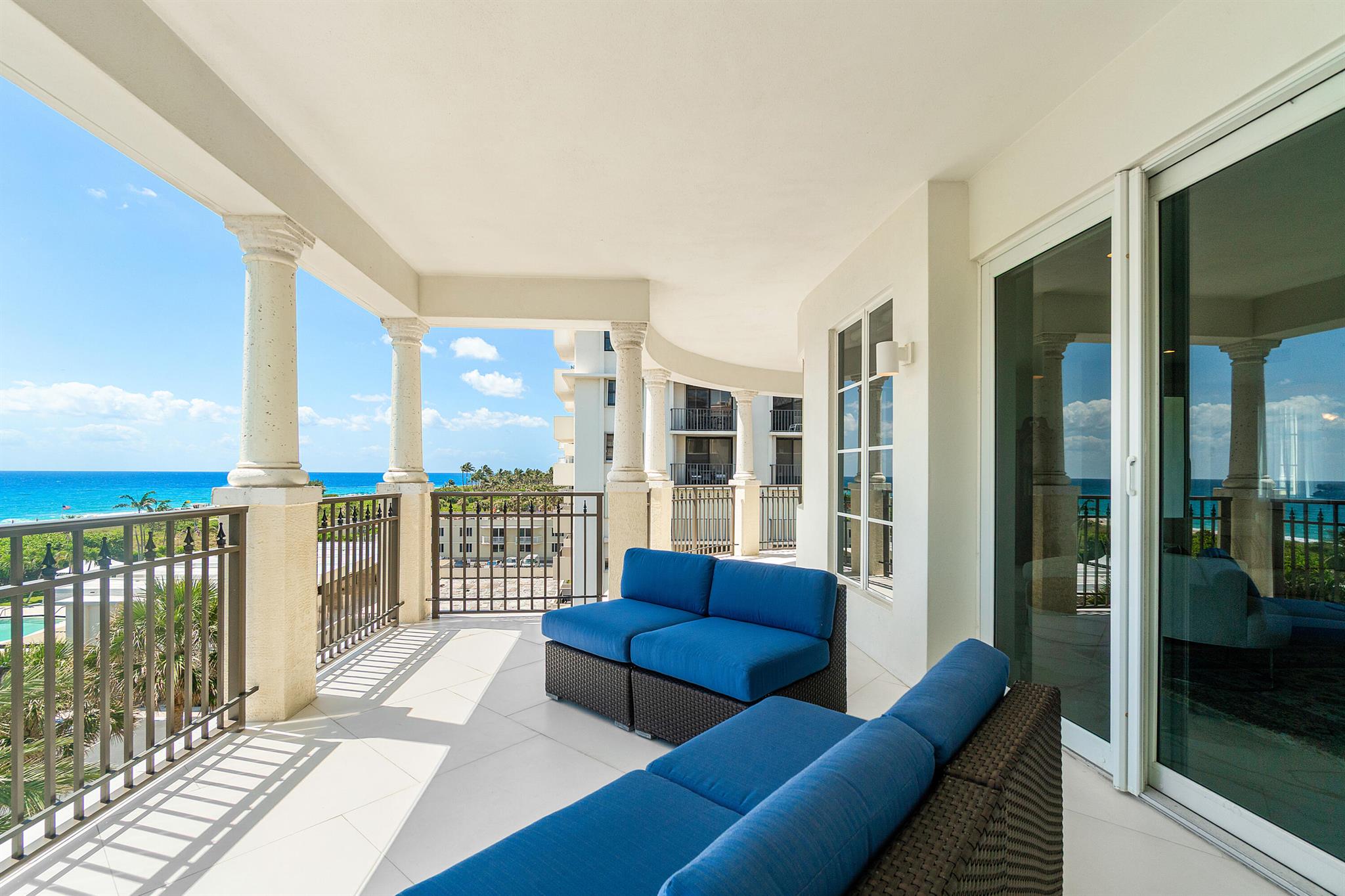 DOLCE VITA CONDO - Residential