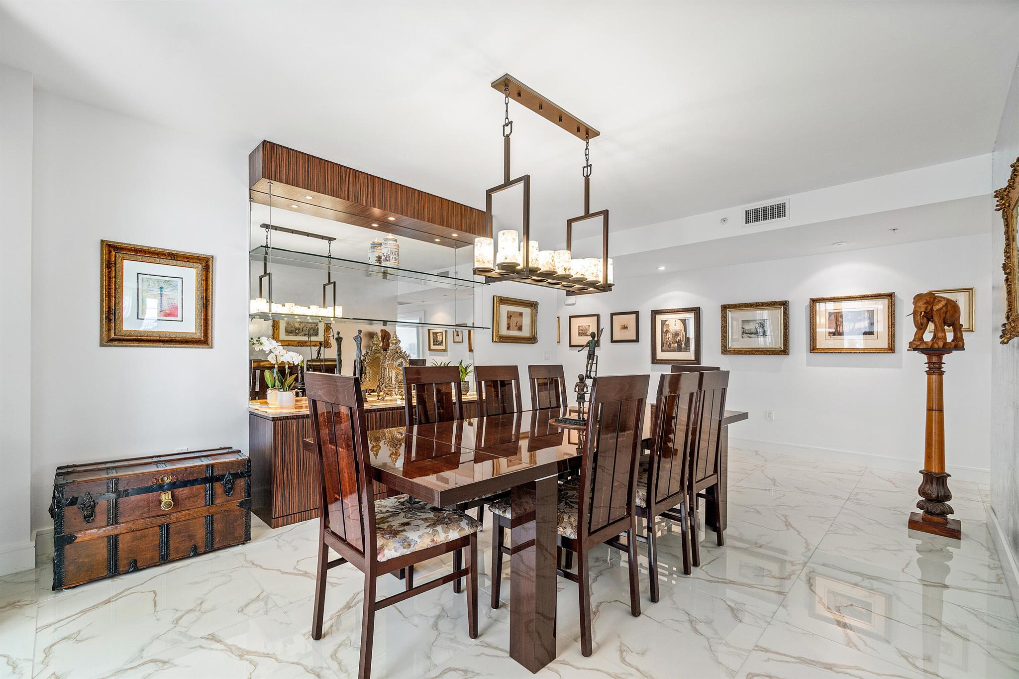 DOLCE VITA CONDO - Residential