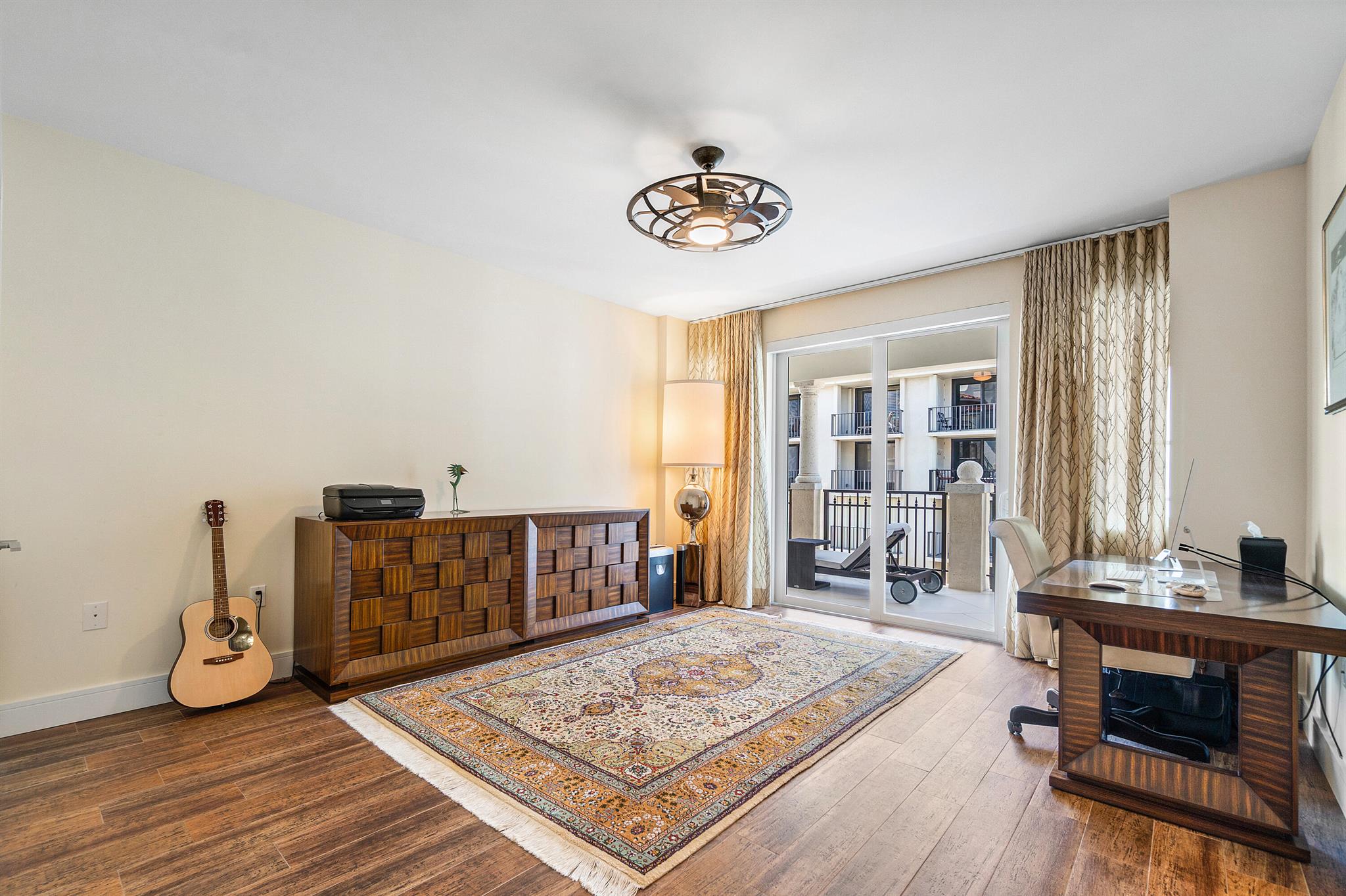 DOLCE VITA CONDO - Residential