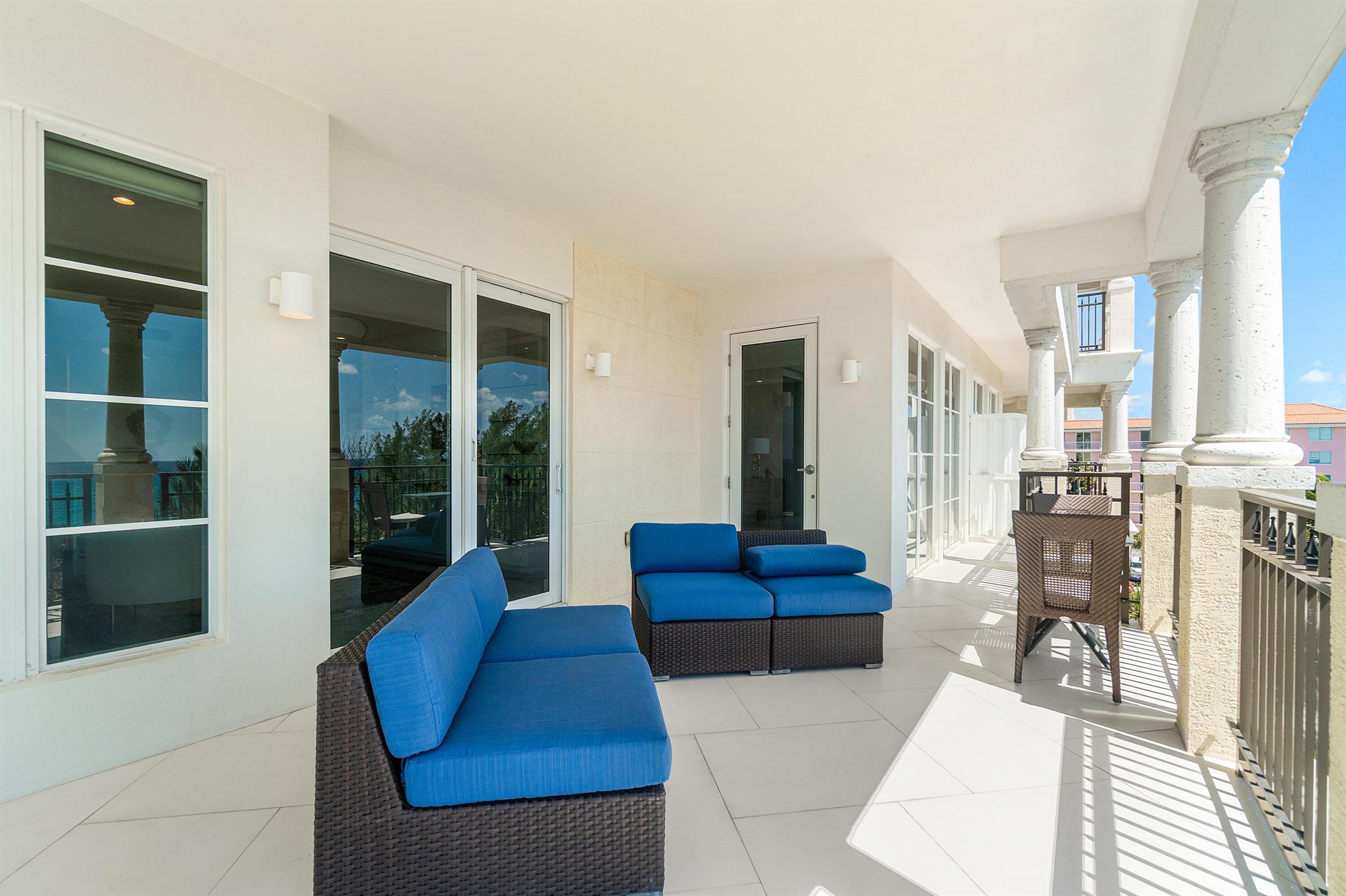 DOLCE VITA CONDO - Residential