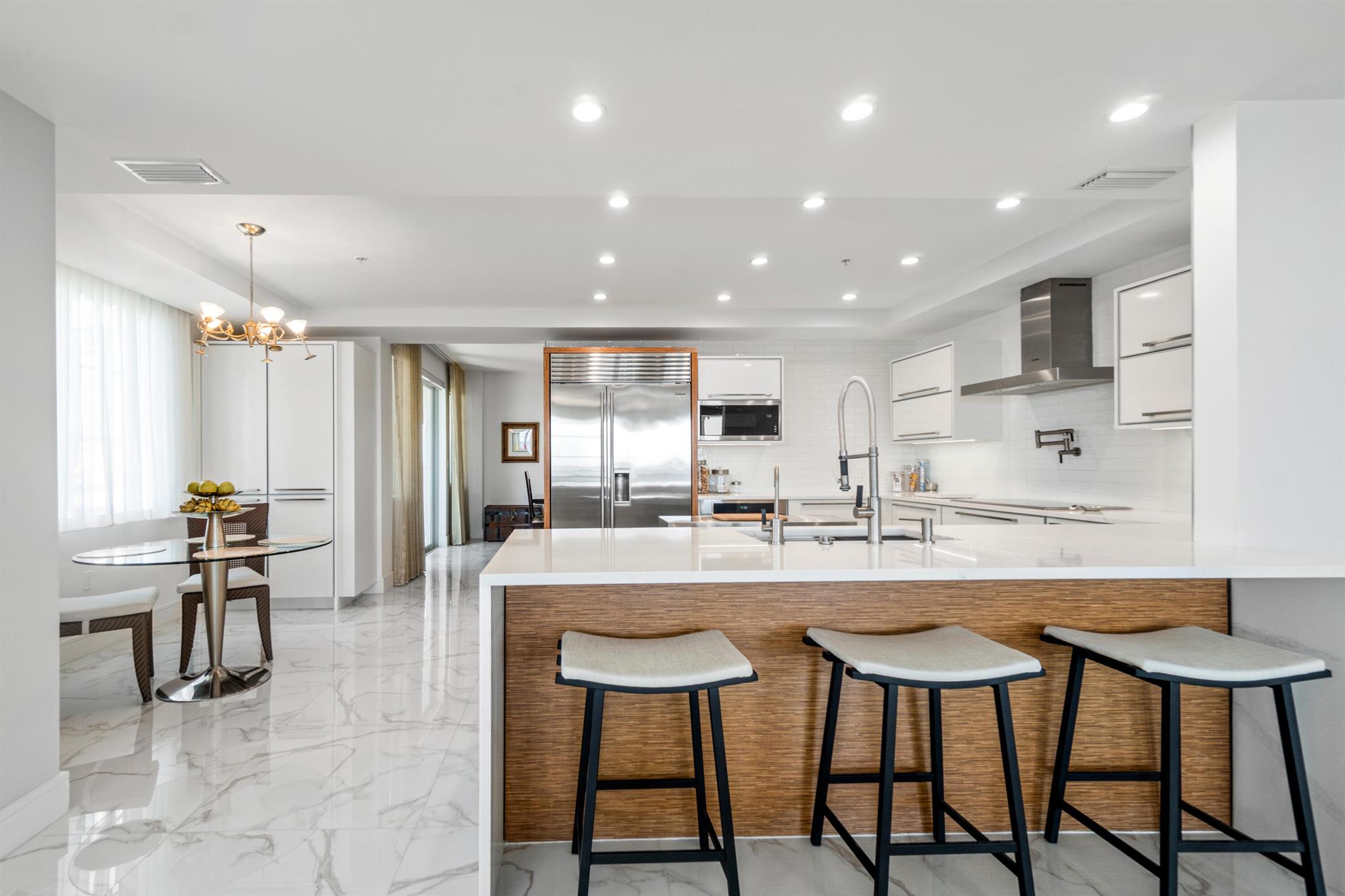 DOLCE VITA CONDO - Residential