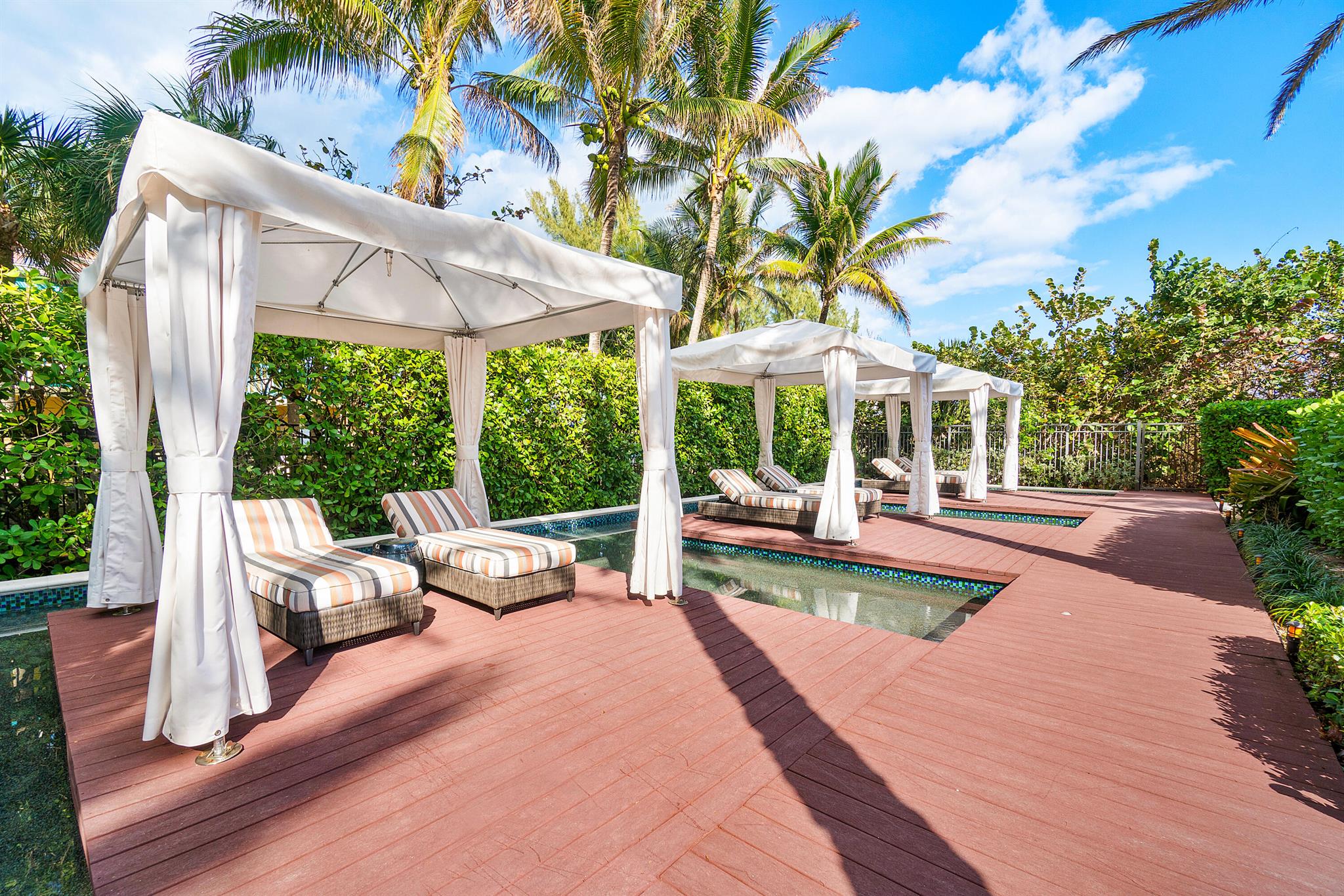 DOLCE VITA CONDO - Residential