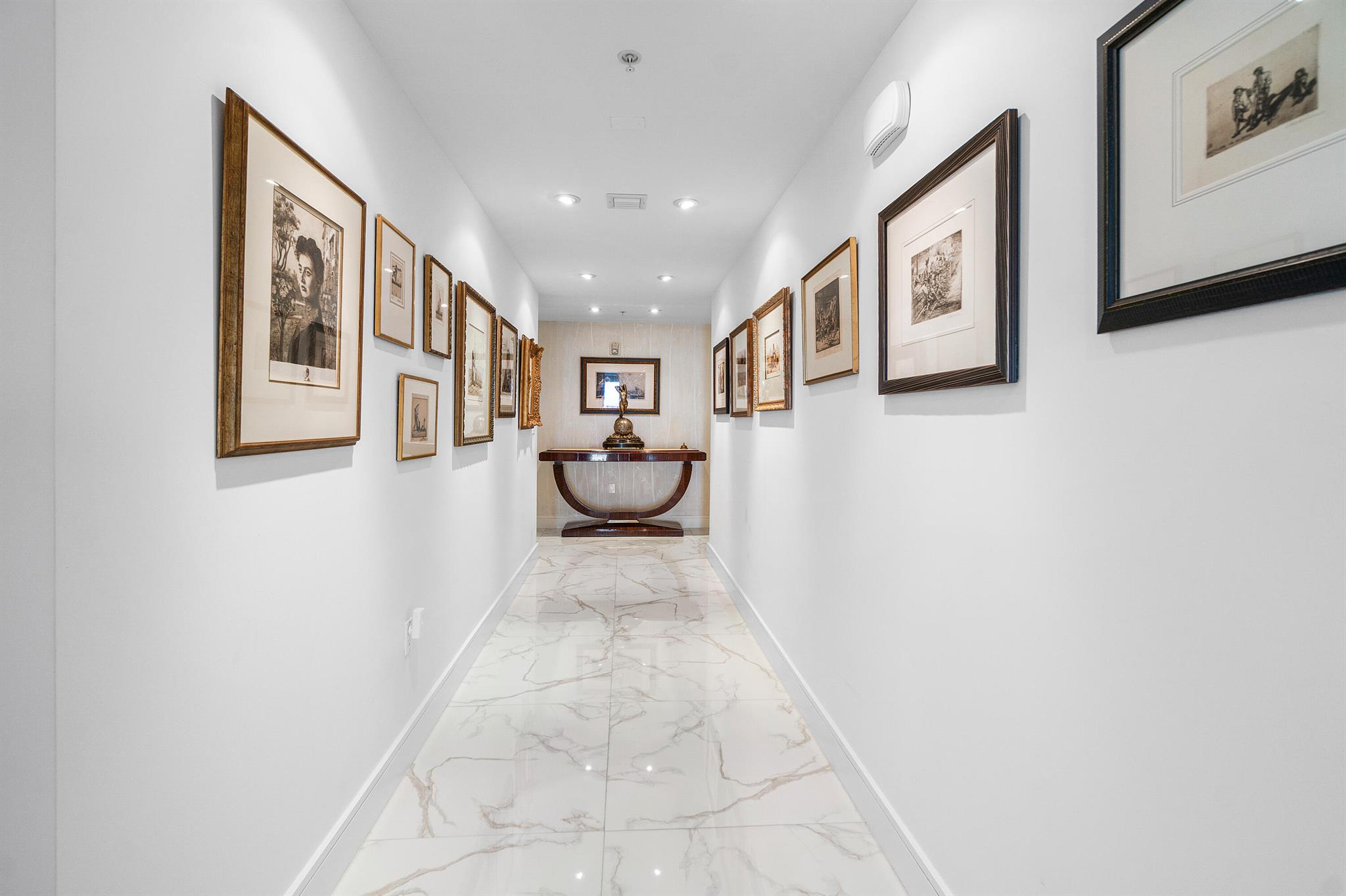 DOLCE VITA CONDO - Residential