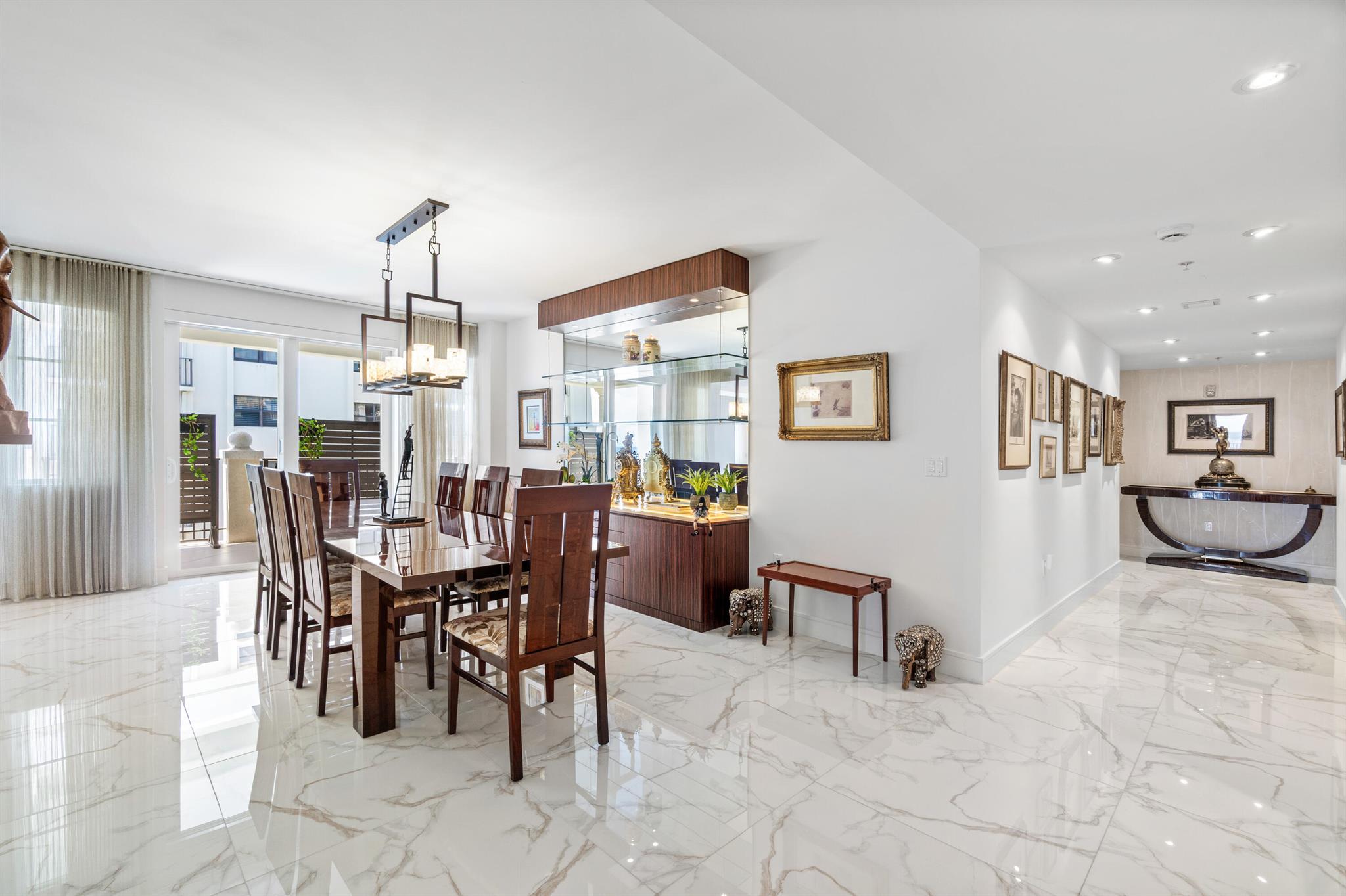 DOLCE VITA CONDO - Residential