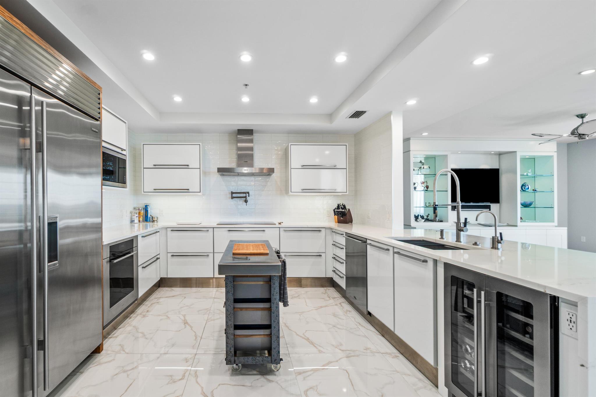 DOLCE VITA CONDO - Residential