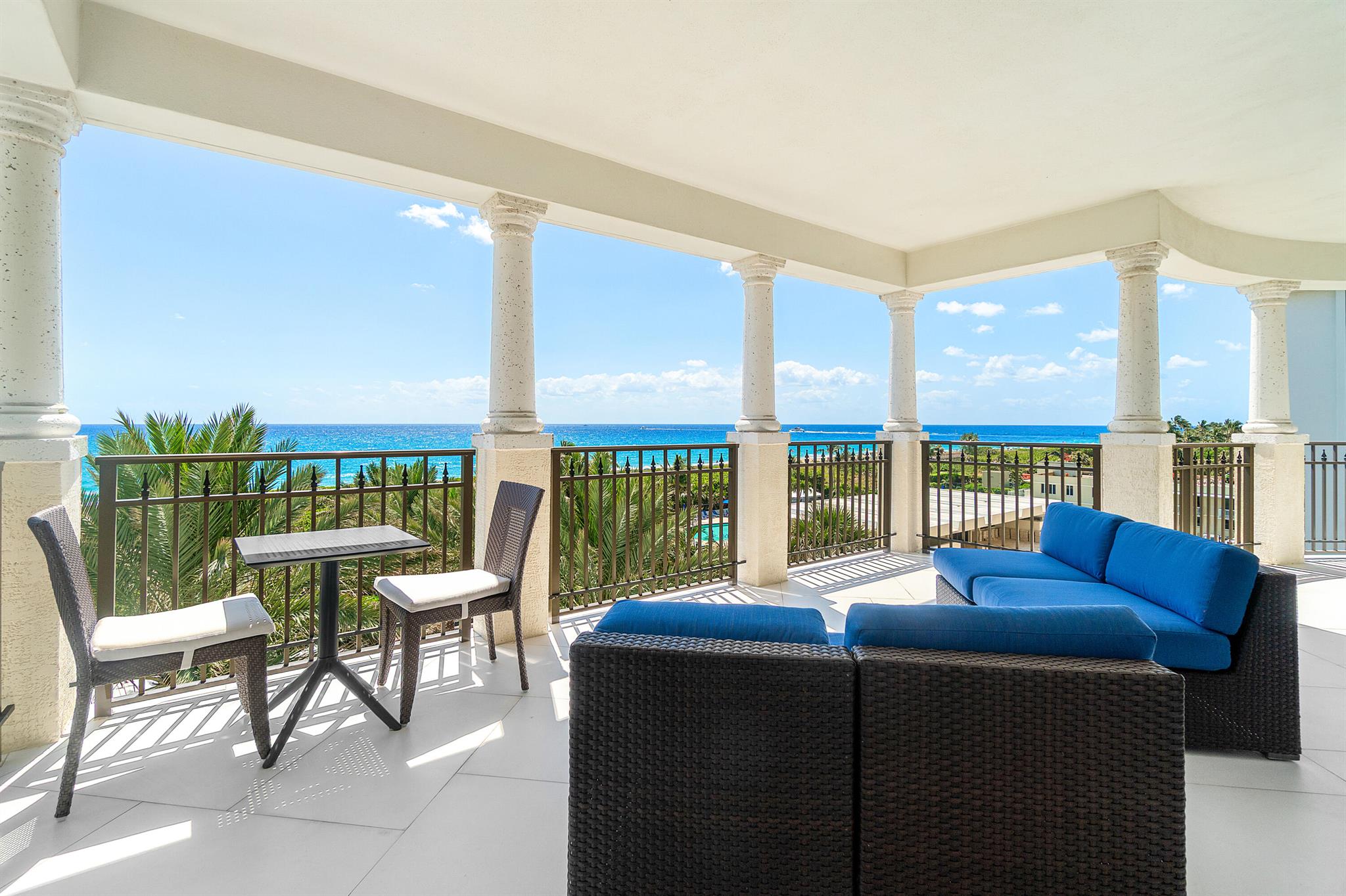 DOLCE VITA CONDO - Residential