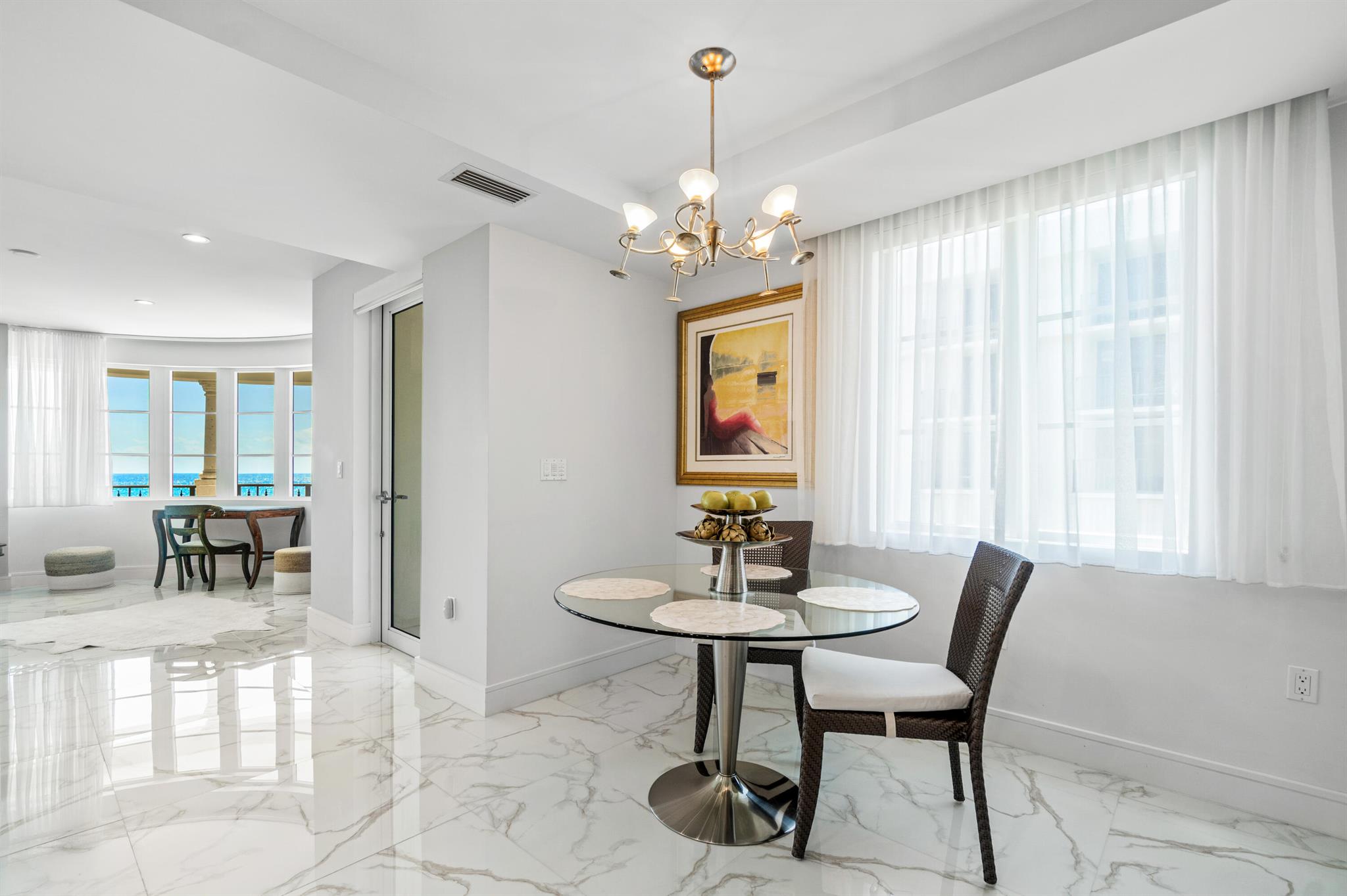 DOLCE VITA CONDO - Residential
